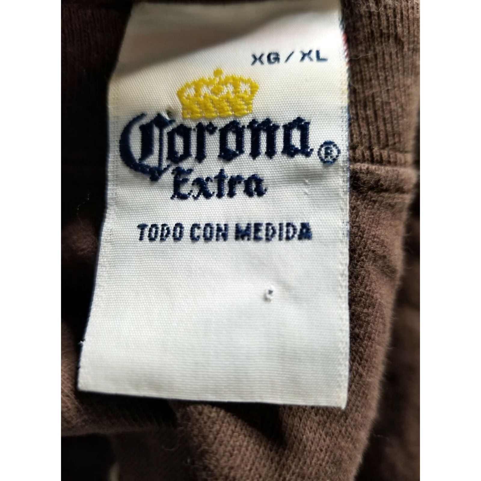 Vintage VINTAGE Corona Extra Beer T-Shirt Short Sleeve Men XL Brown Graphic Tee 90s Distressed Cozumel Size US XL / EU 56 / 4 - 6 Thumbnail