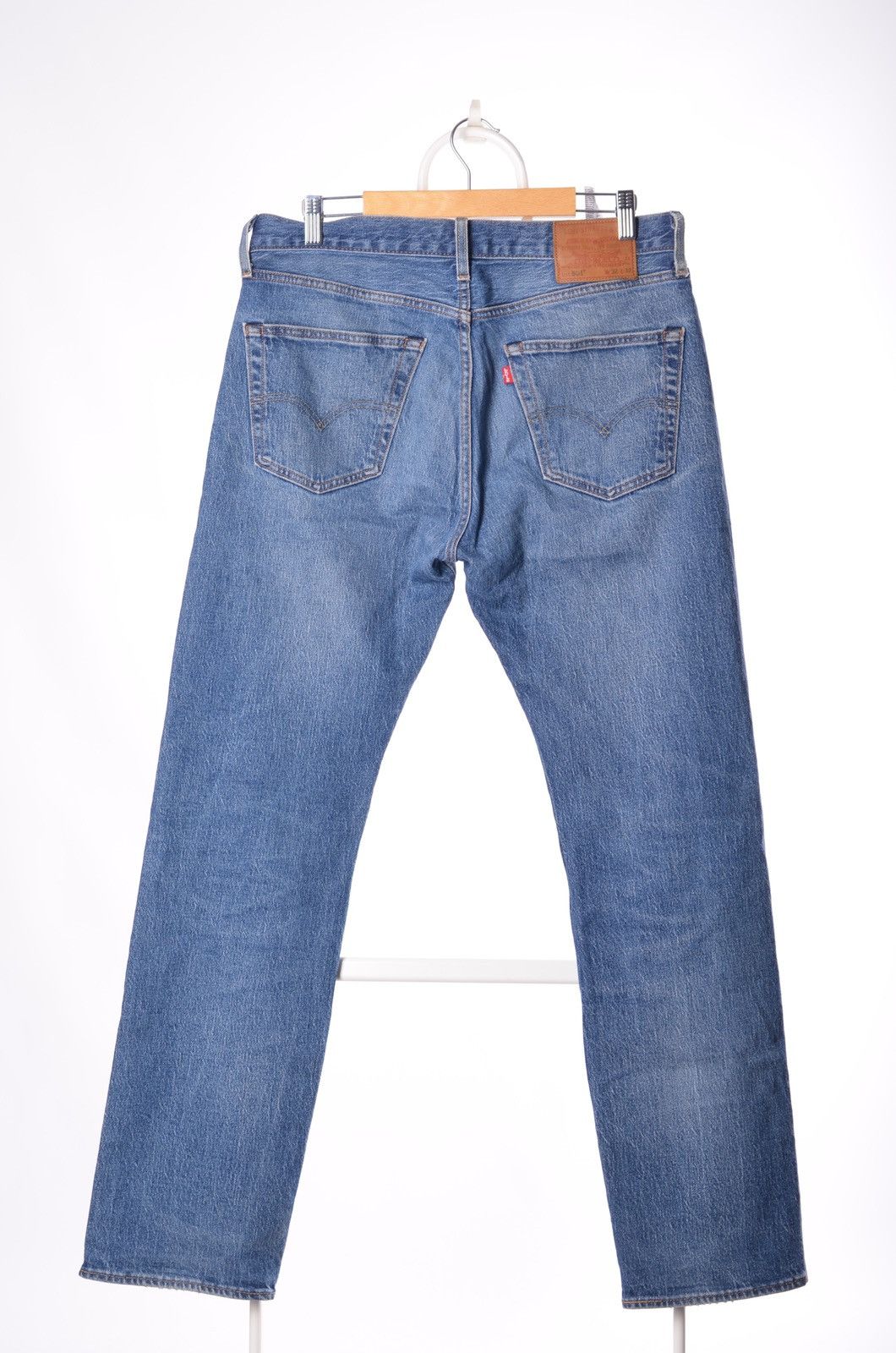 Levi's × Vintage LEVIS PREMIUM BIG E 501 FADED DENIM JEANS fits w33 Size US 32 / EU 48 - 2 Thumbnail
