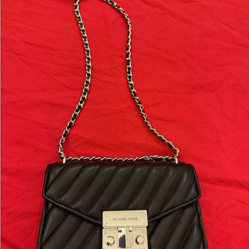 Michael Kors Michael Kors Quilted Black Crossbody Bag Size ONE SIZE - 2 Thumbnail