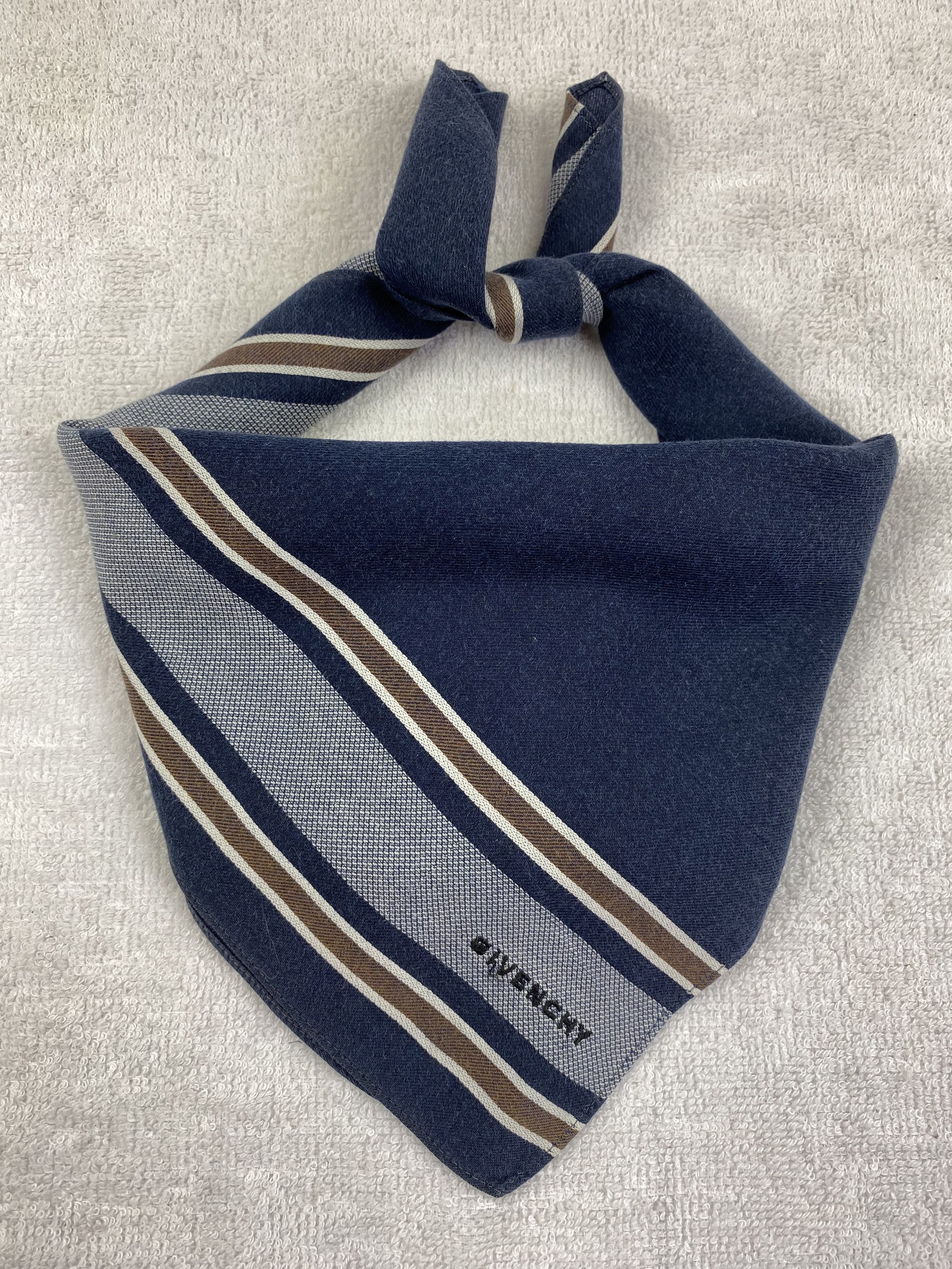 Vintage Givenchy Bandana / Handkerchief / Neckerchief Size ONE SIZE - 1 Thumbnail