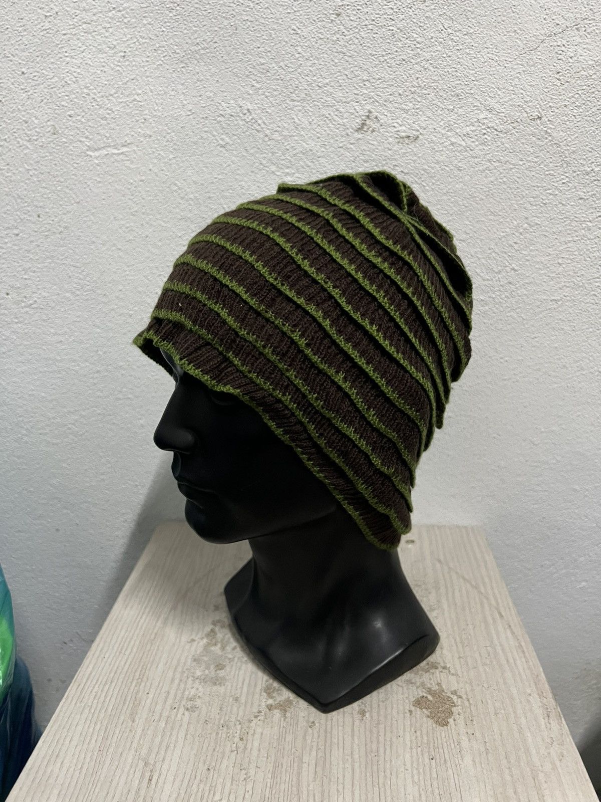 DKNY Vintage DKNY Patchwork Beanie Hat Size ONE SIZE - 3 Thumbnail