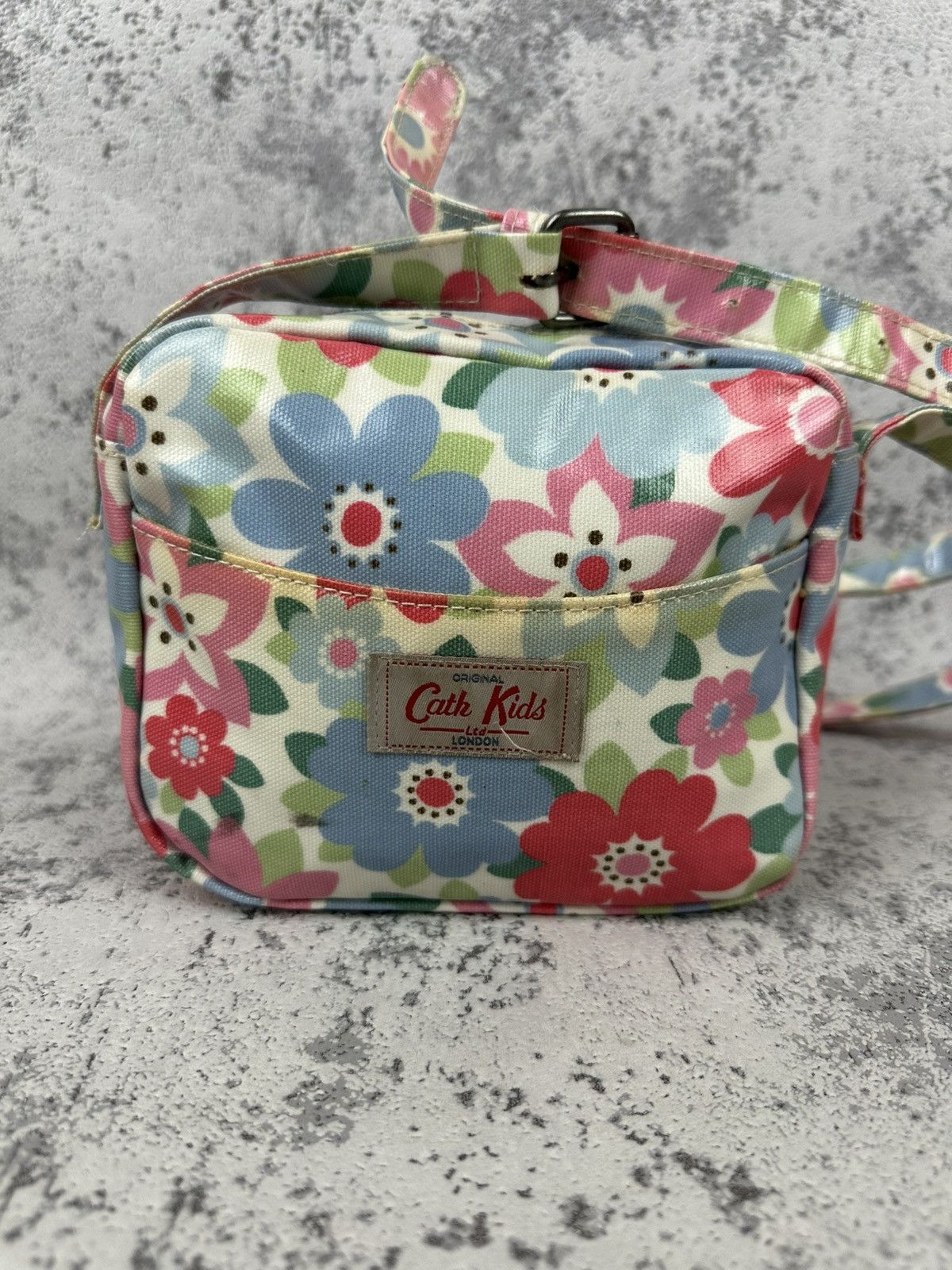 Designer Y2K Cath Kidston Floral Crossbody Bag Retro Size ONE SIZE - 1 Thumbnail