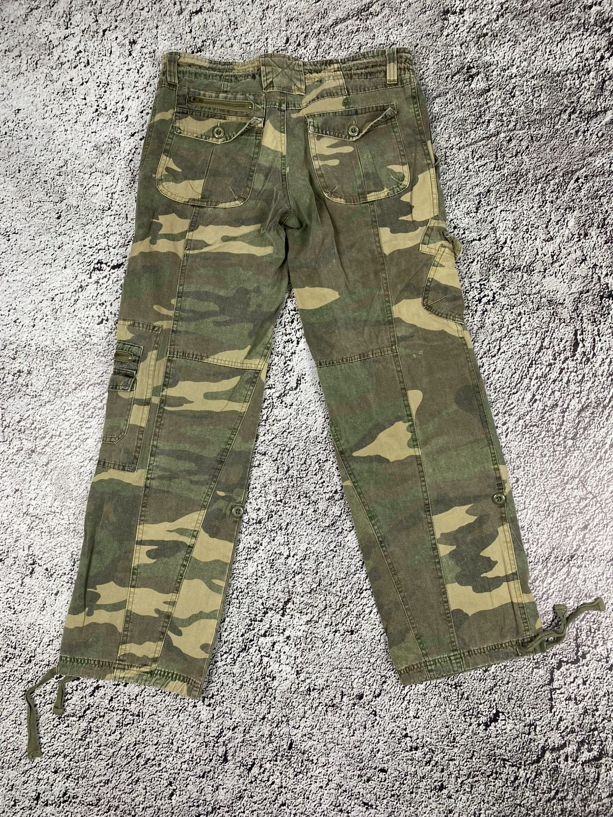 Japanese Brand Vintage Y2K cargo camo faded pants 00s streetwear Size 30" / US 8 / IT 44 - 5 Thumbnail