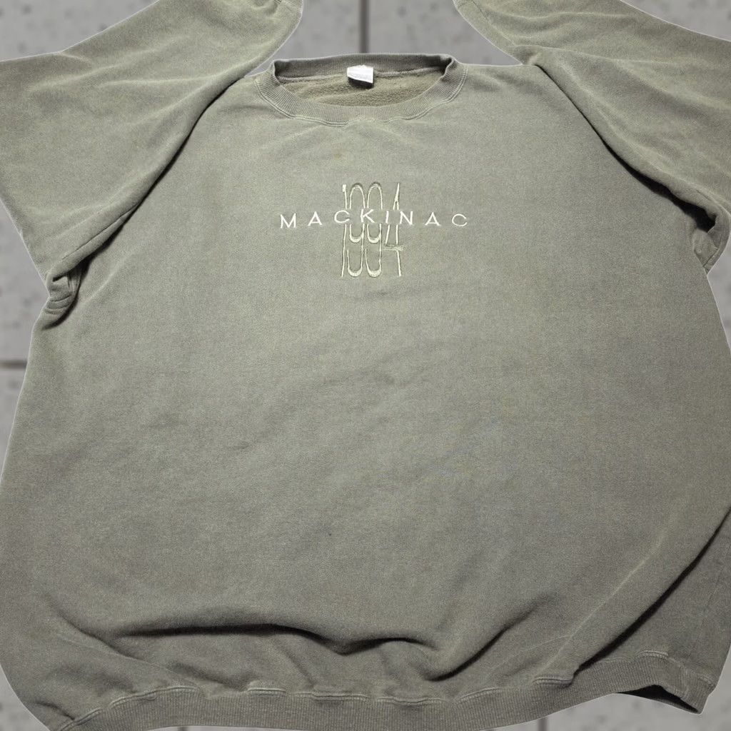 Vintage VINTAGE Mackinac Crewneck Sweatshirt Men's XL Embroidered Heavyweight 1994 Size US XL / EU 56 / 4 - 1 Thumbnail