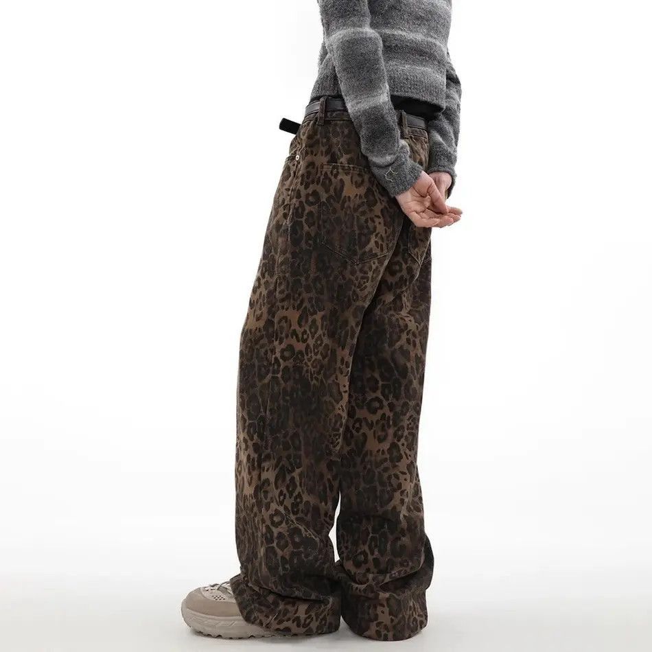 Japanese Brand Vintage Jeans Leopard Graphic Loose Trousers Unisex Size US 32 / EU 48 - 4 Thumbnail