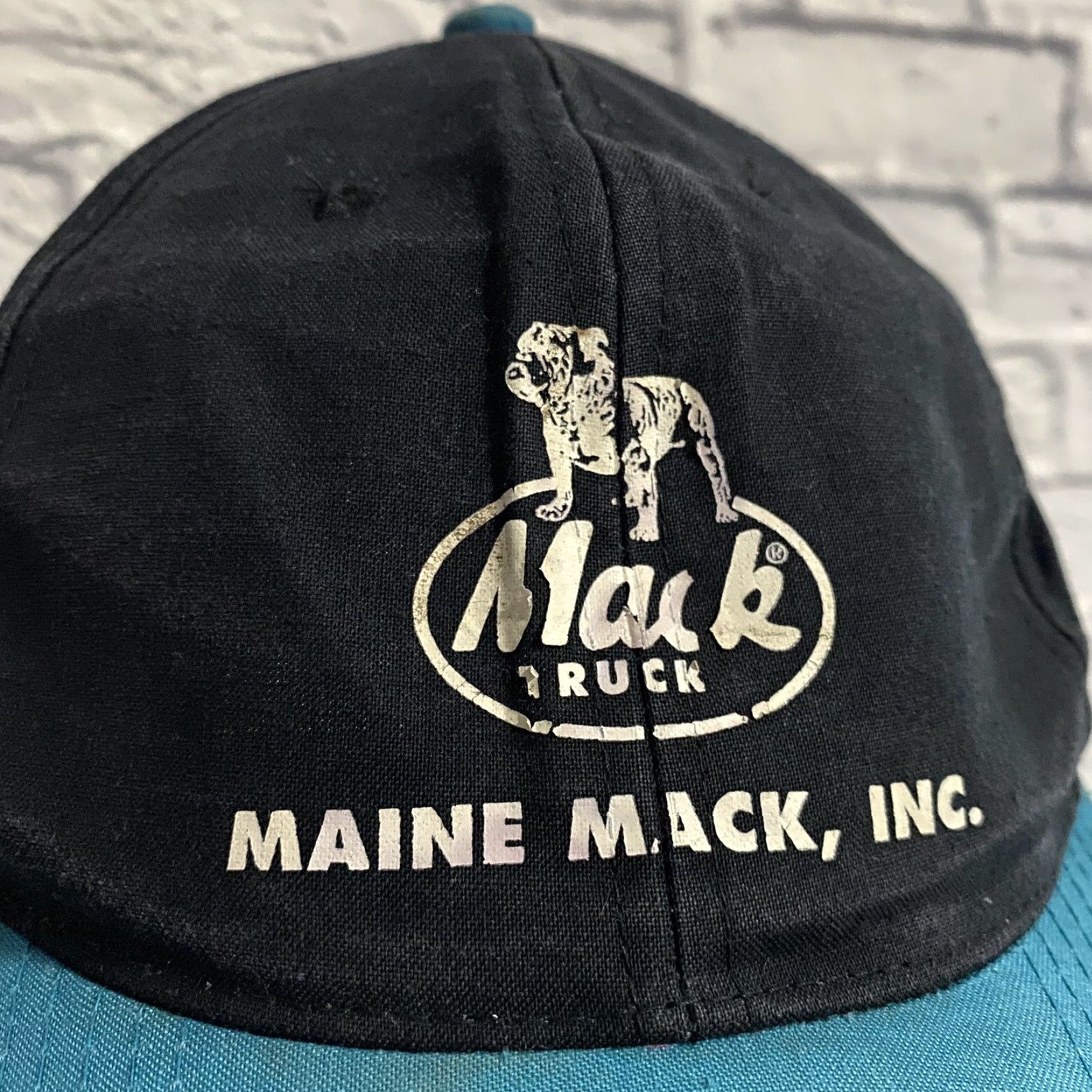 Vintage VINTAGE Mack Trucks Hat LitePro Cap Logo Maine Mack, Inc. Snapback Black Teal Mens Adjustable Cap USA 90s 80s Bias: Snapback, Lightweight, Breathable Size ONE SIZE - 2 Thumbnail
