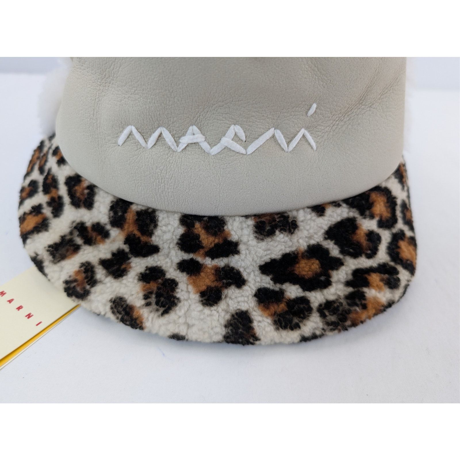 Marni o1rshd1 Size: L / Shearling Leopard Print Bucket Cap / Hat Size ONE SIZE - 8 Thumbnail
