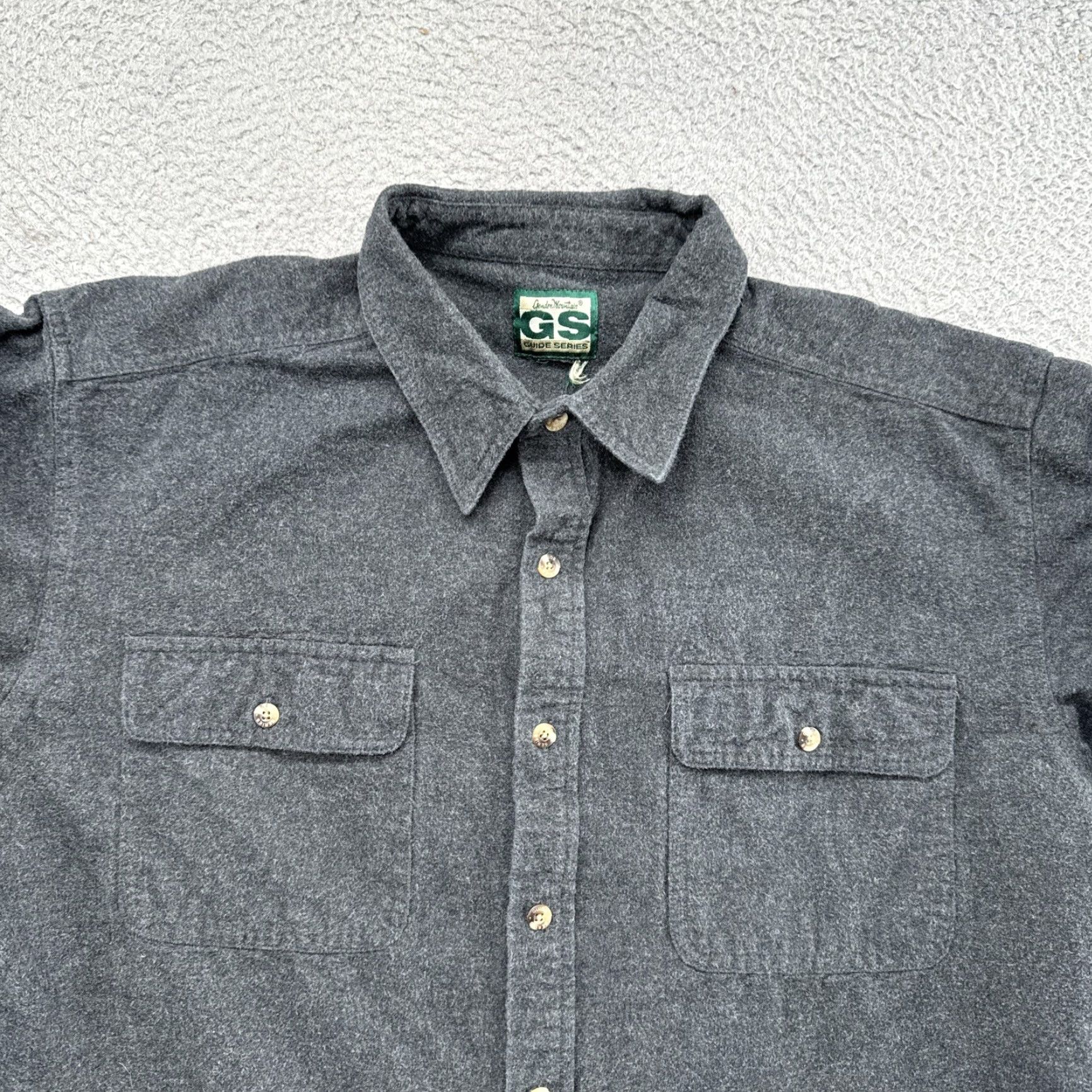 Vintage VINTAGE Gander Mountain Guide Series Chamois Button-Up Flannel Shirt Men's 2XL Gray Cotton Swing Outdoors? Size US XXL / EU 58 / 5 - 2 Thumbnail