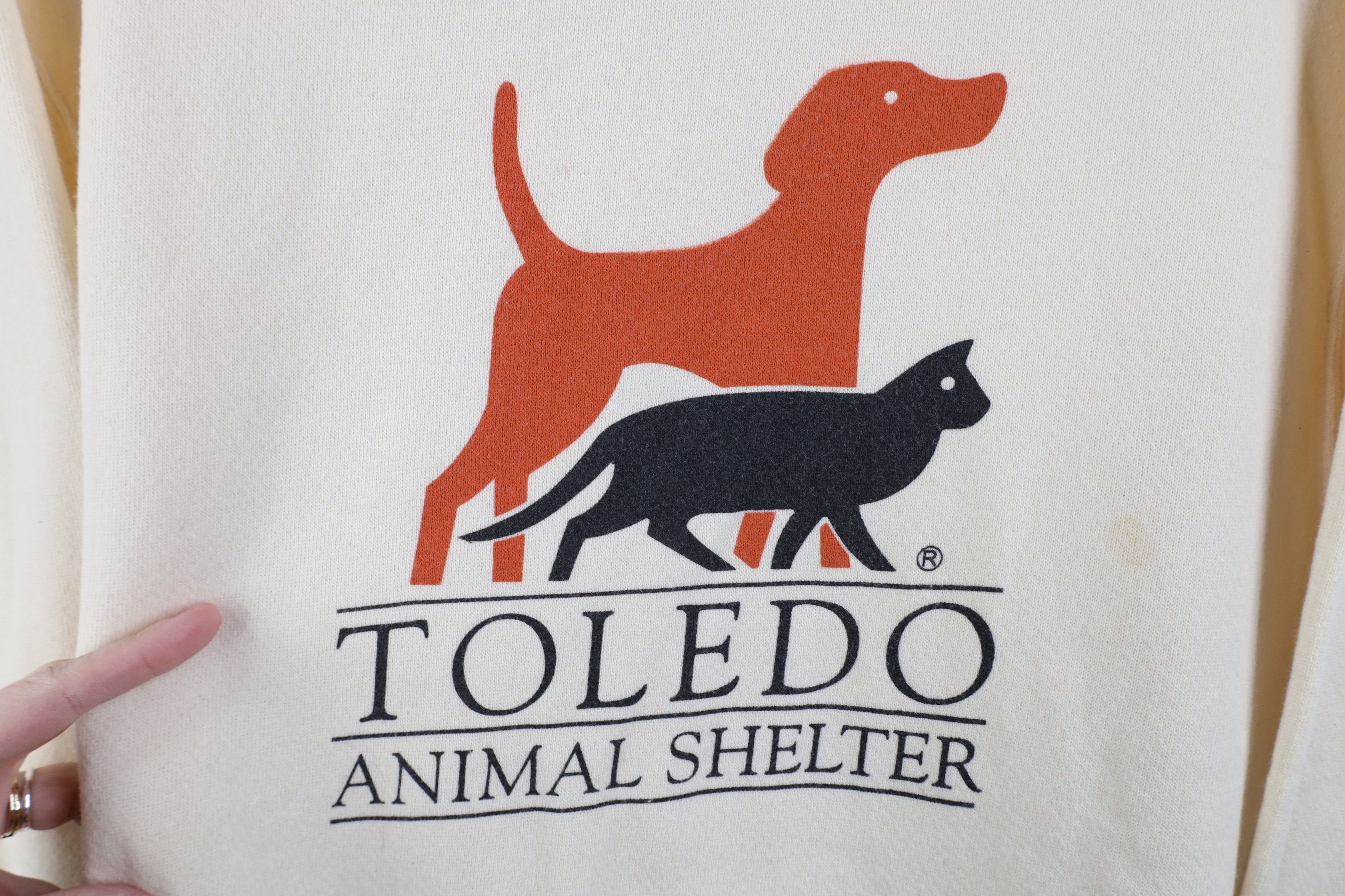 Vintage Vintage 90s Toledo Animal Shelter Dog Cat Sweatshirt Yellow Size S / US 4 / IT 40 - 4 Thumbnail
