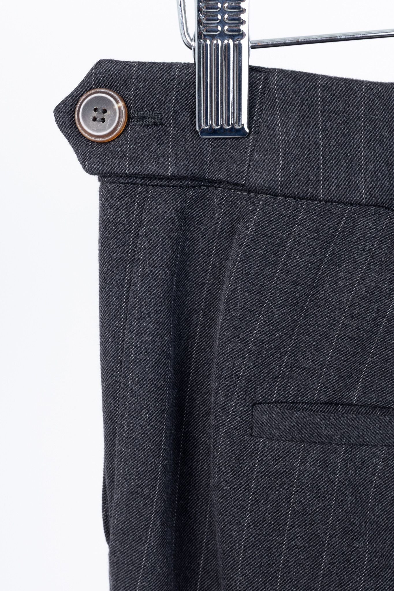 Brunello Cucinelli Brunello Cucinelli Wool-Blend Pinstripe Knee-Detail Trousers Size 27" / US 4 / IT 40 - 8 Thumbnail
