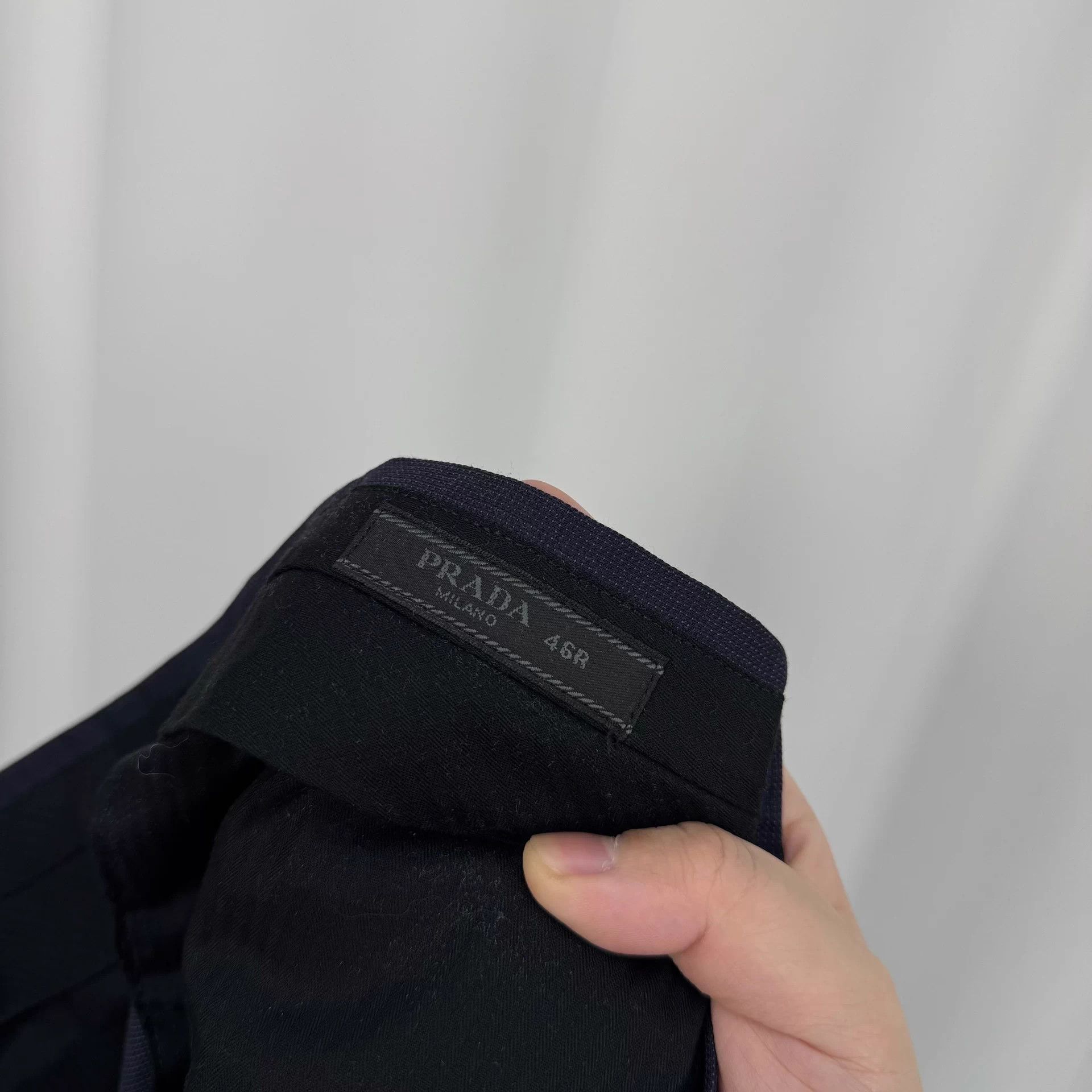 Prada Prada navy blue tailored trousers 46 new unhemmed Size US 30 / EU 46 - 5 Thumbnail