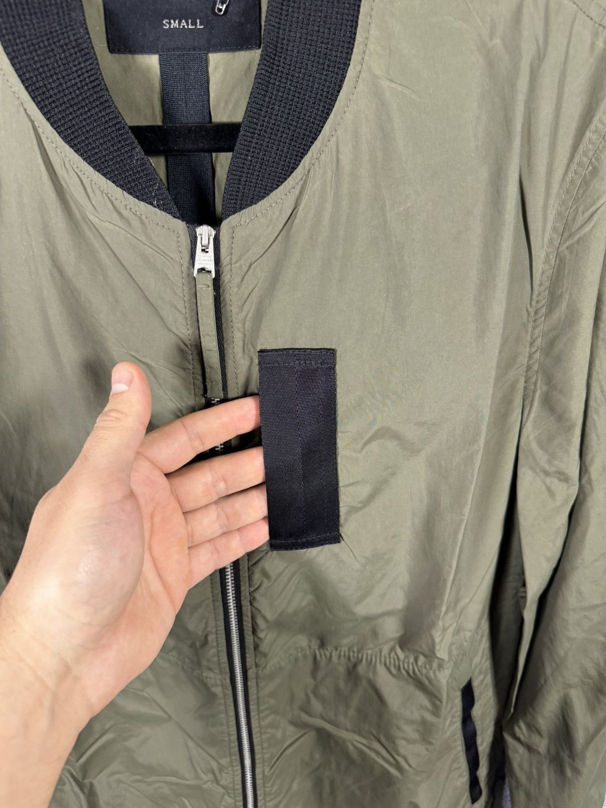 Allsaints Allsaints Sonne Bomber Nylon Men’s MJ017Q Light Jacket S sz Size US S / EU 44-46 / 1 - 9 Thumbnail