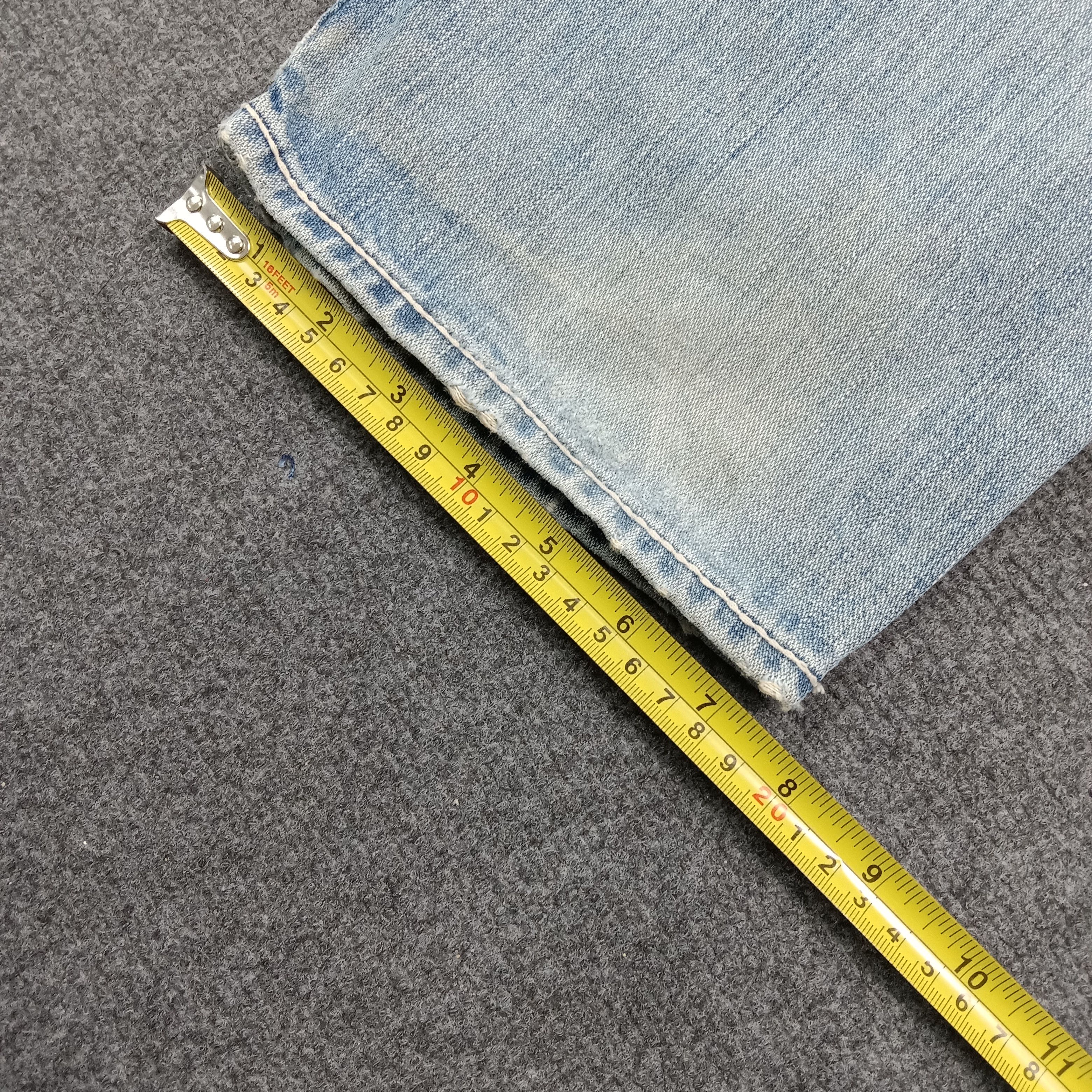 True Religion True Religion Marco Big T Distressed Jeans C272N13 Size US 33 - 16 Thumbnail
