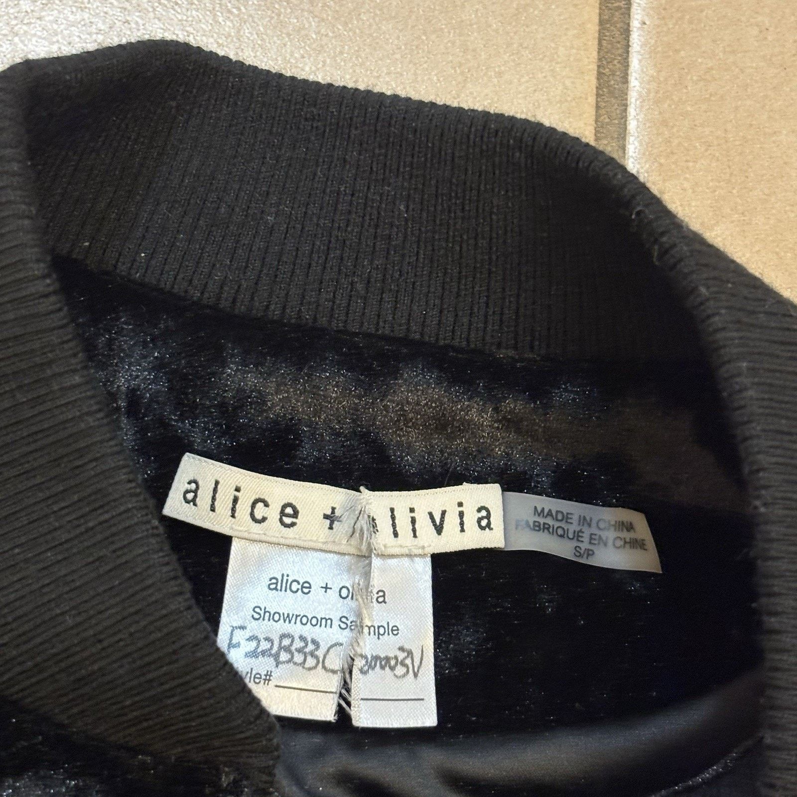 Alice + Olivia Alice Olivia Velour Black Bomber Jacket Womens Small Size S / US 4 / IT 40 - 6 Thumbnail