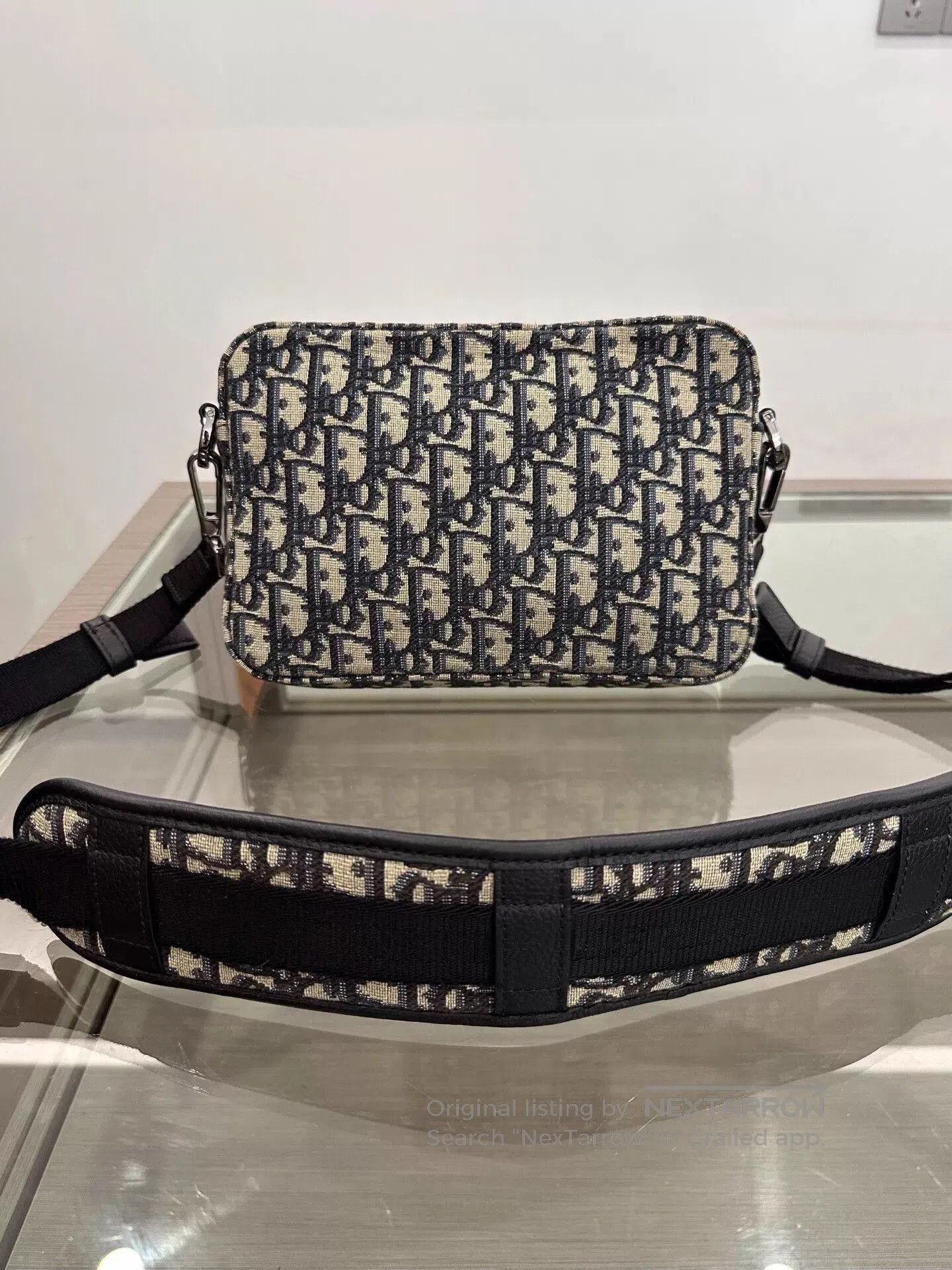 Dior Monogram Pattern Crossbody Shoulder Bag. Size ONE SIZE - 3 Thumbnail