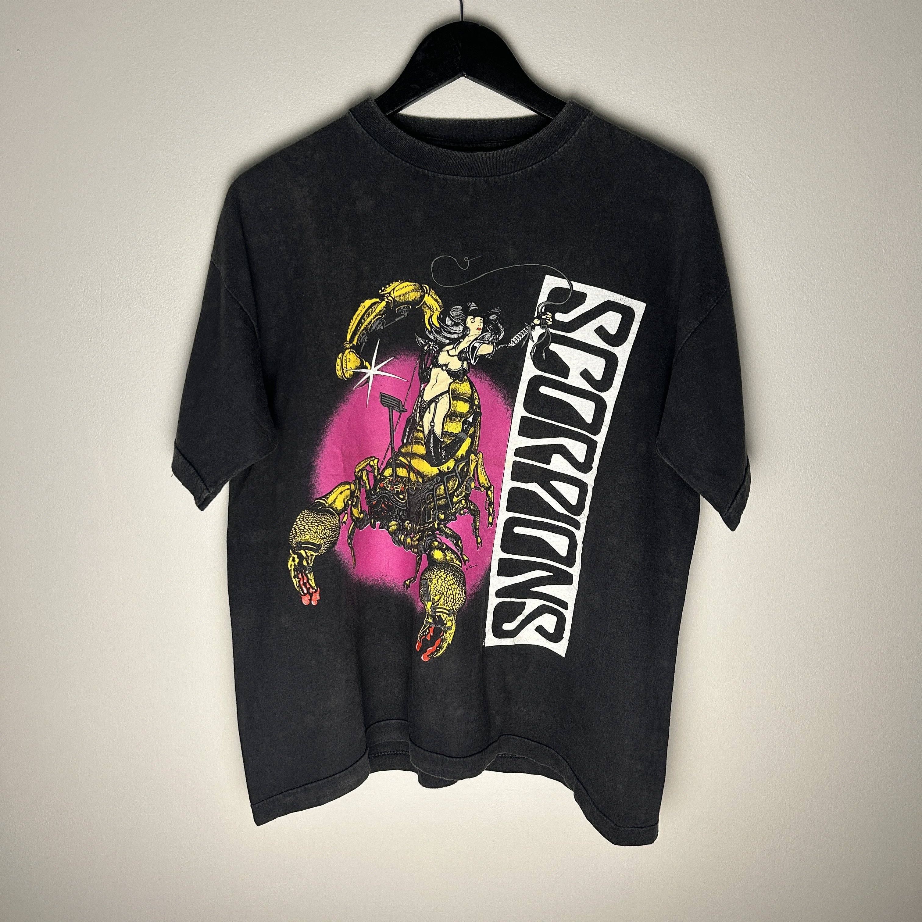 Band Tees Vintage Scorpions 90’s Band T-shirt Size US L / EU 52-54 / 3 - 1 Thumbnail