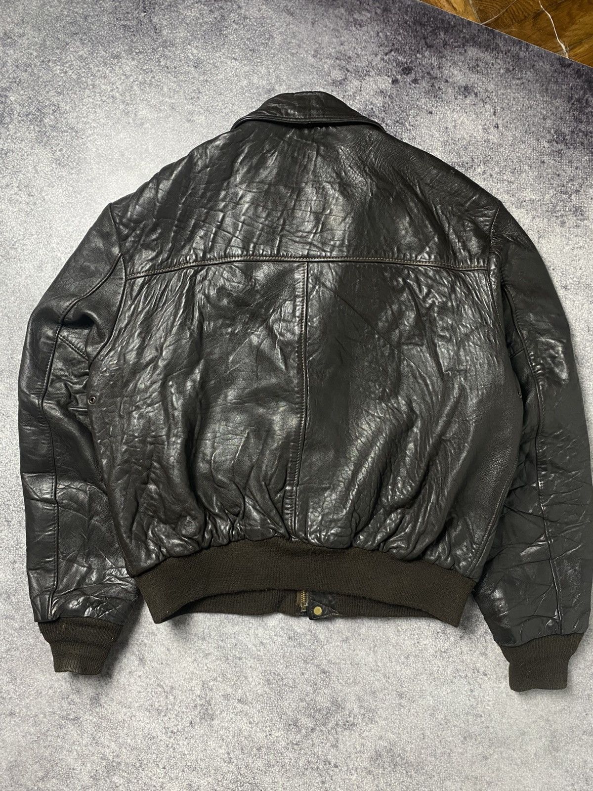 Schott MADE IN USA SCHOTT VINTAGE LEATHER FLIGHT BOMBER JACKET Size US M / EU 48-50 / 2 - 12 Thumbnail