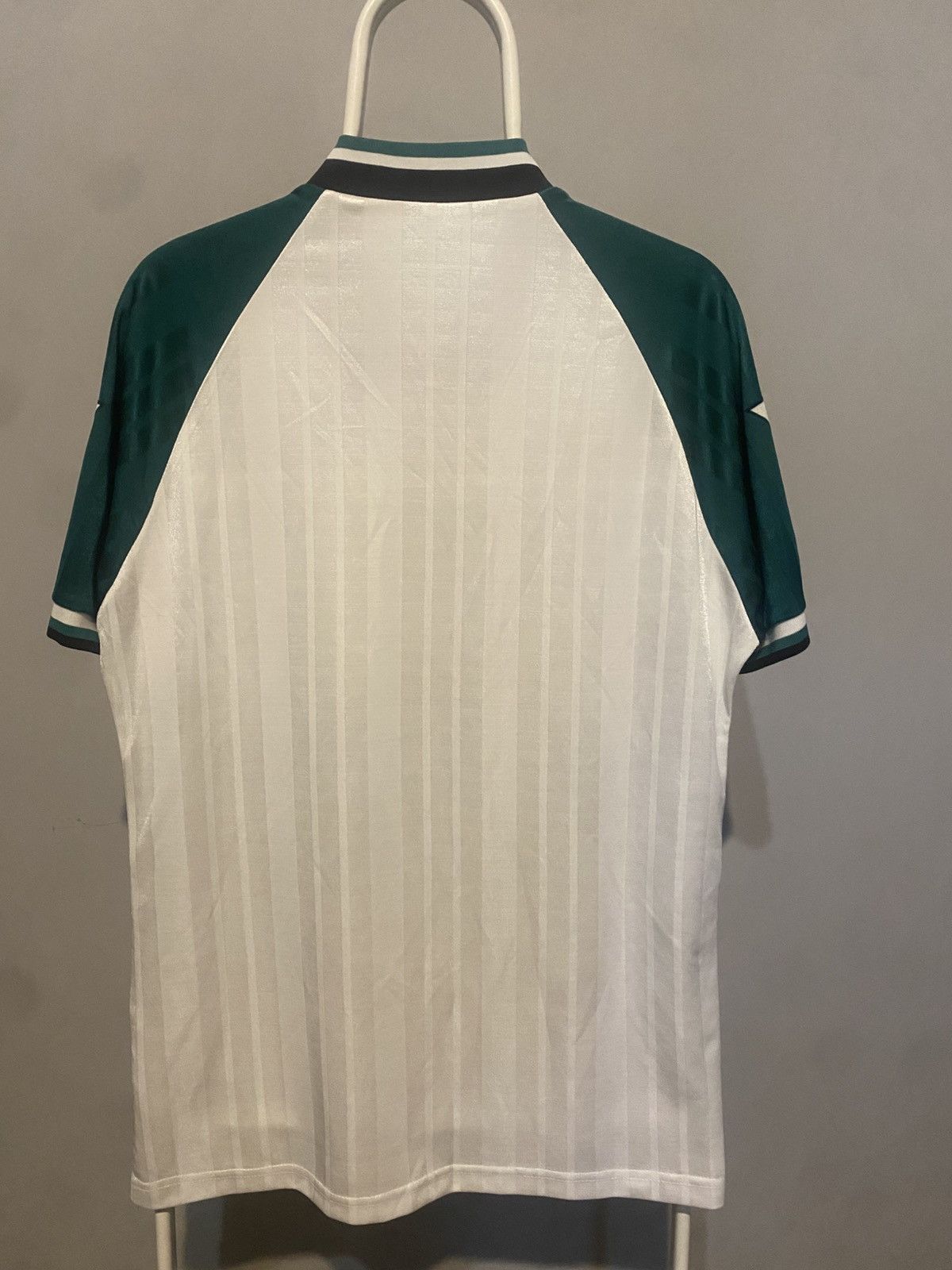 Vintage Adidas Equipment Liverpool 1993 1995 Away Shirt Jersey Size US L / EU 52-54 / 3 - 5 Thumbnail