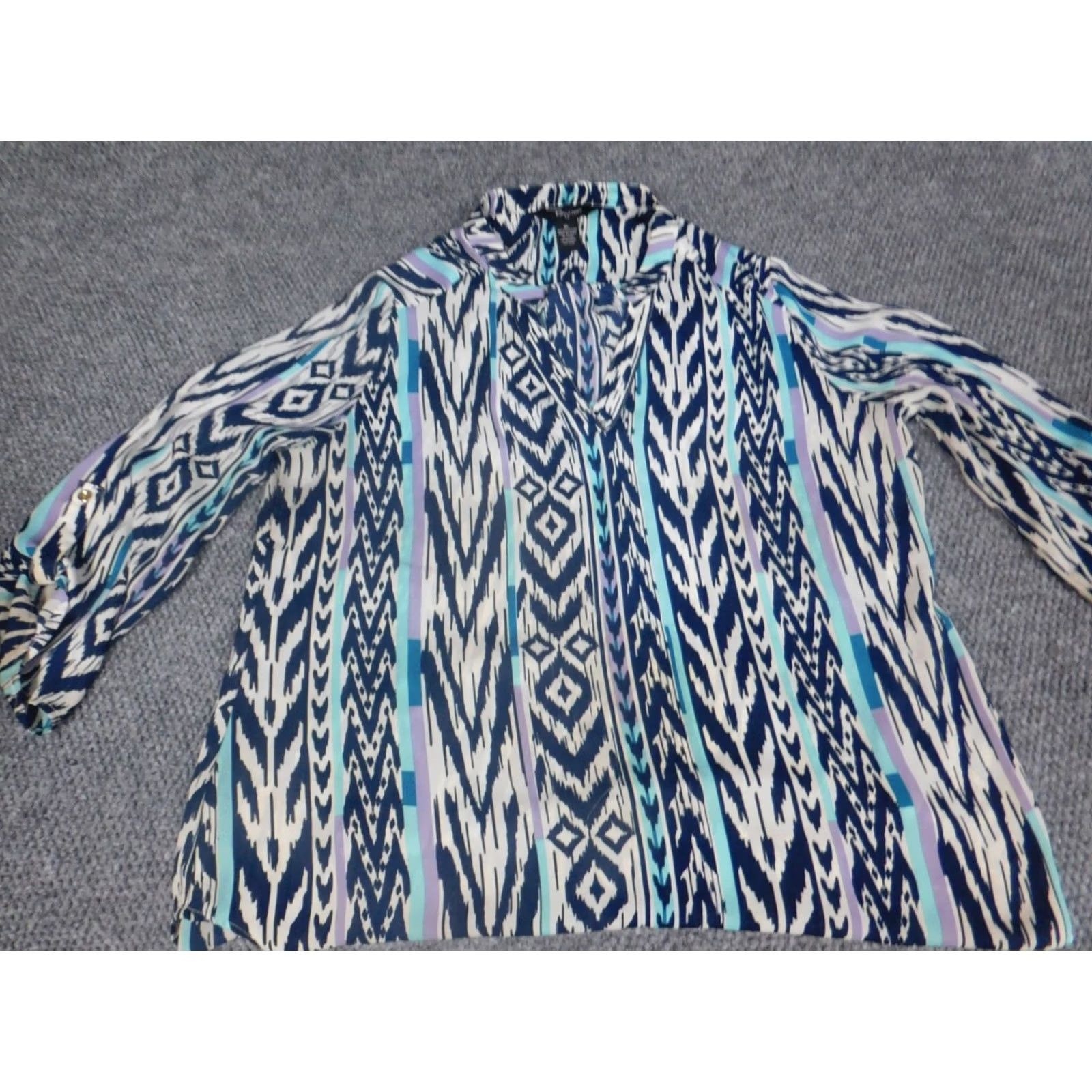 Vintage Riley & James Womens Blouse XL Blue Button Down Casual Long Sleeve Crew Neck Geometric Rayon Polyester Stretch Regular Vintage: No Size XL / US 12-14 / IT 48-50 - 3 Thumbnail
