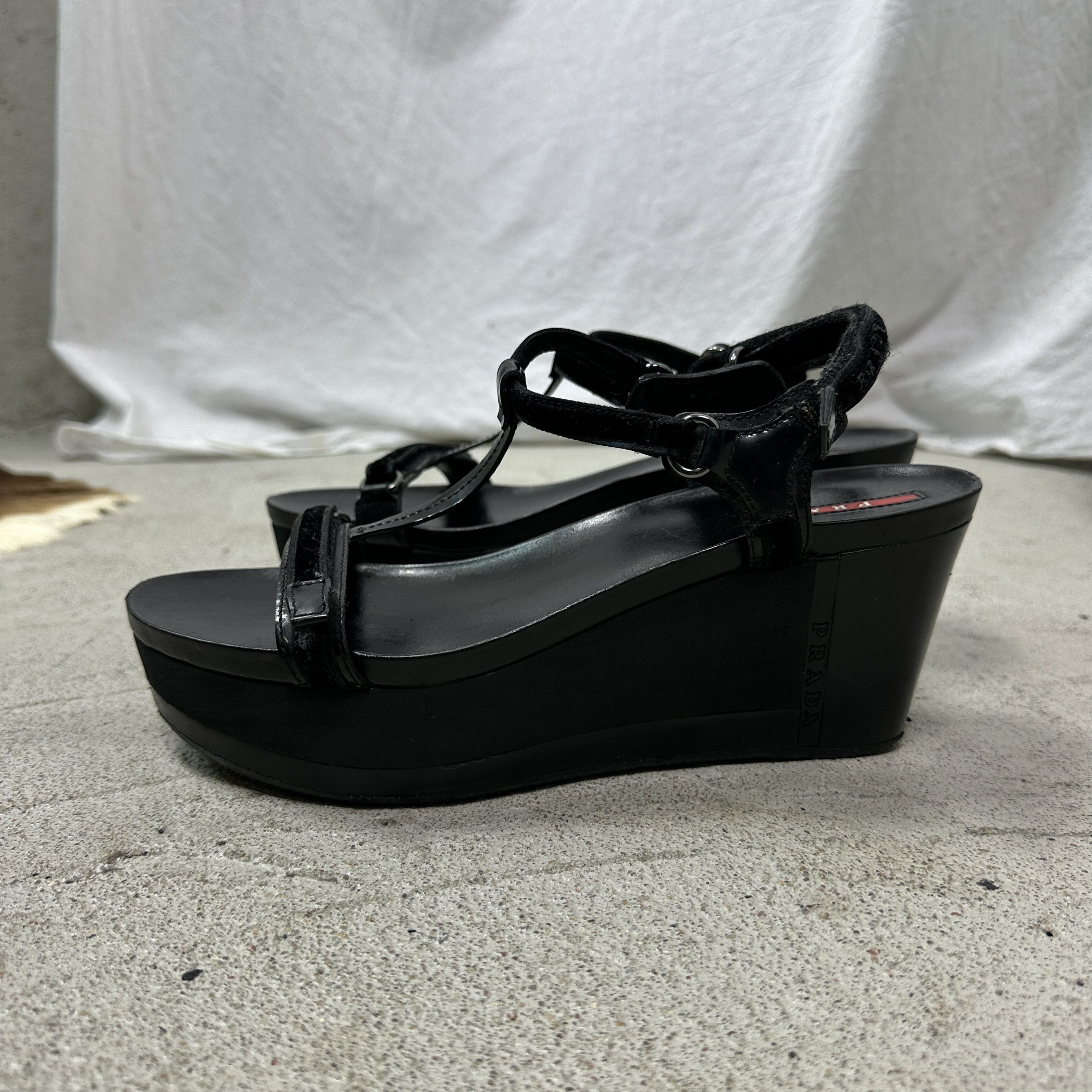 Prada Vintage Avant Garde Old Money Leather Prada Platforms Y2K Size US 9 / IT 39 - 4 Thumbnail