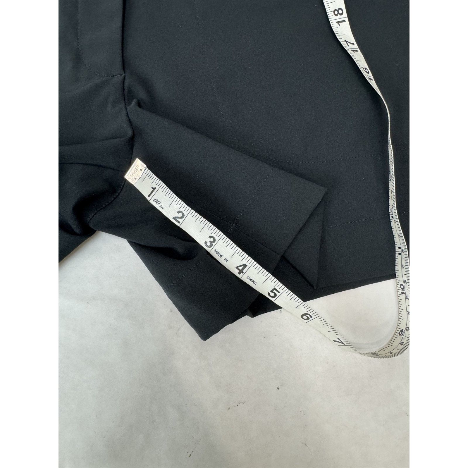 Nike Nike Golf FitDry Short Women Black Athletic 5" Size 2 Size US 28 / EU 44 - 5 Thumbnail