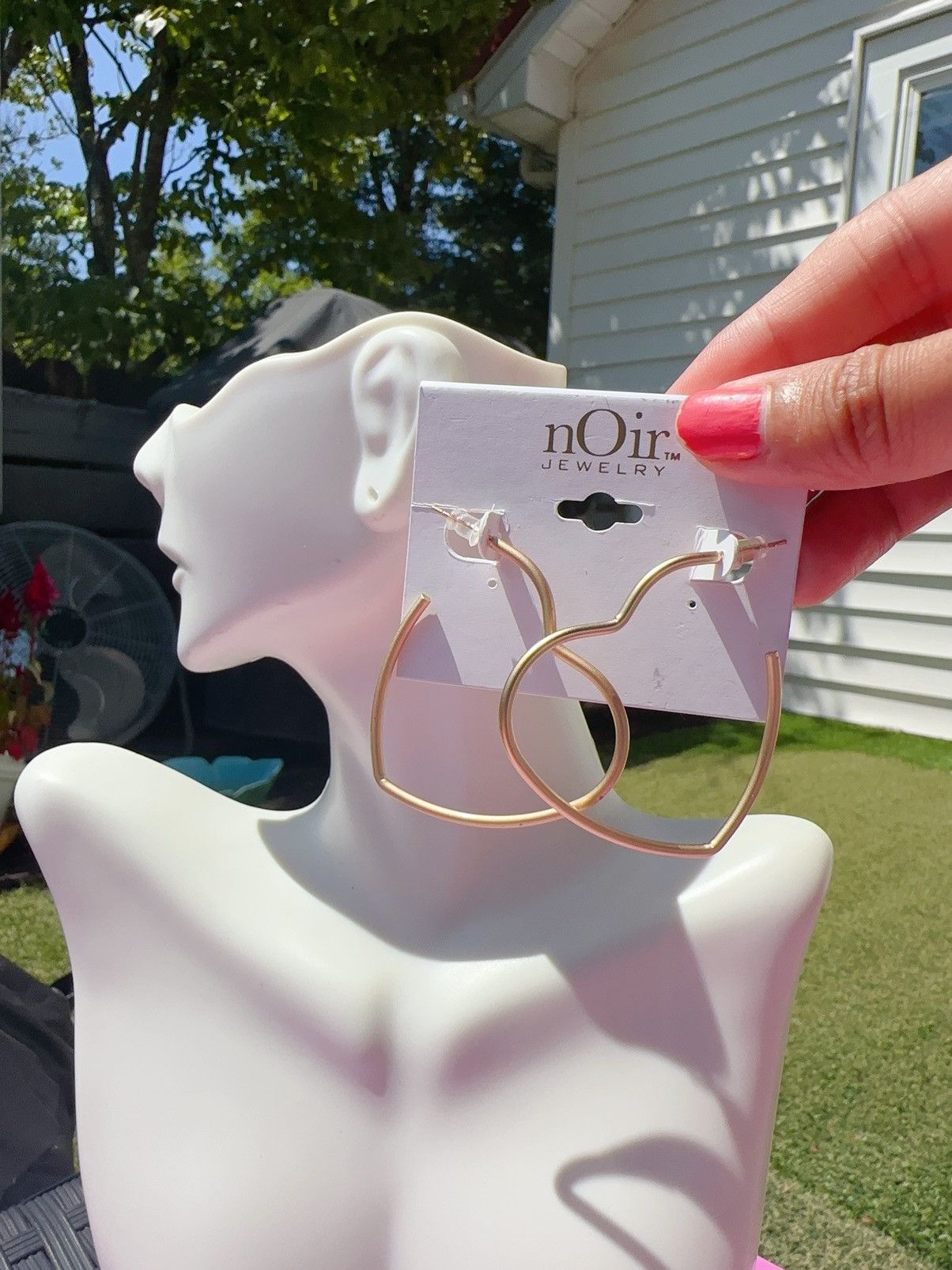 Designer Noir gold tone Open loop heart earrings 18kt gold plated Size ONE SIZE - 1 Thumbnail