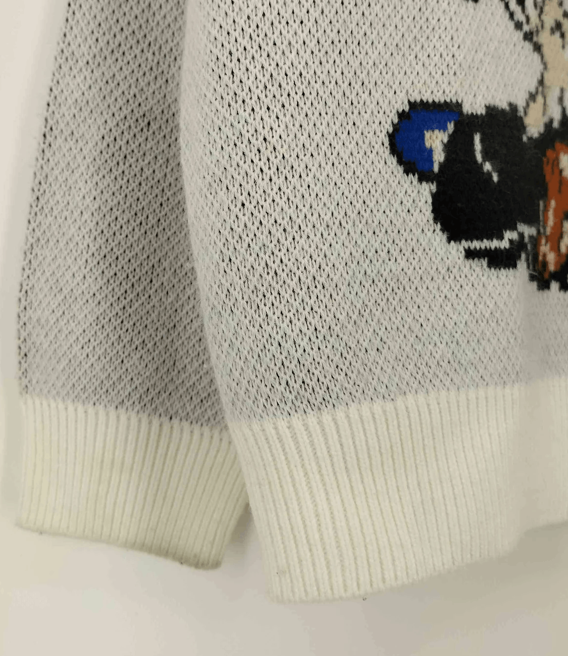 Supreme Supreme 24AW Snow White Sweater Size US XL / EU 56 / 4 - 6 Thumbnail