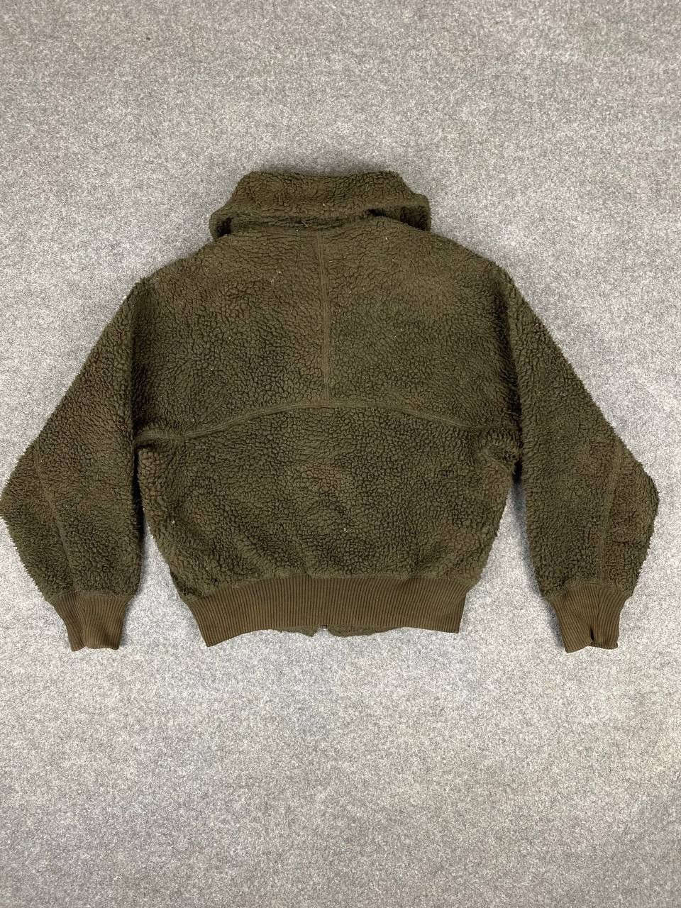 Japanese Brand uniqlo uuu fleece jacket nice design Size US S / EU 44-46 / 1 - 8 Thumbnail