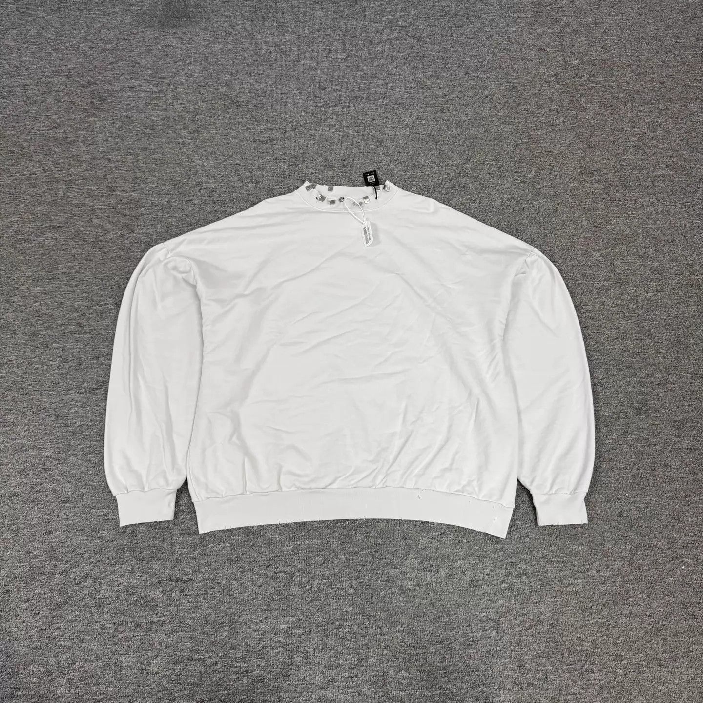 Balenciaga Balenciaga Oversized Hoodie Ring Rivet Nut 2 99 New Size US M / EU 48-50 / 2 - 1 Thumbnail