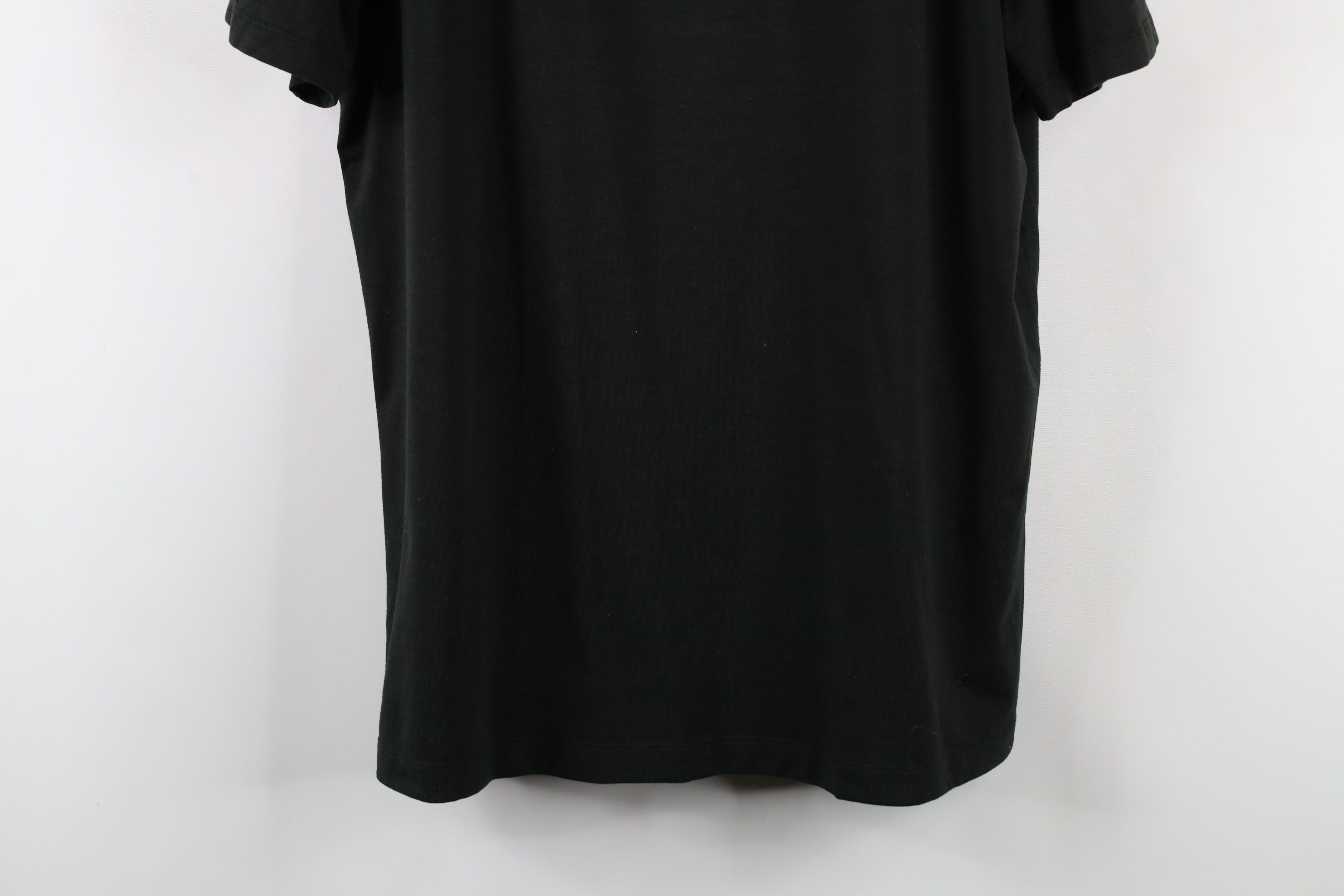 Lululemon Lululemon Vent Tech Short Sleeve Collared Polo Shirt Black Size US XL / EU 56 / 4 - 3 Thumbnail