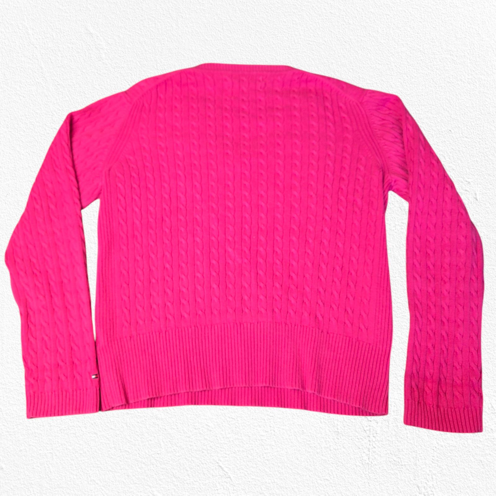 Tommy Hilfiger Y2K Tommy Hilfiger Hot Pink Cable Knit Sweater Size Large Size L / US 10 / IT 46 - 10 Thumbnail