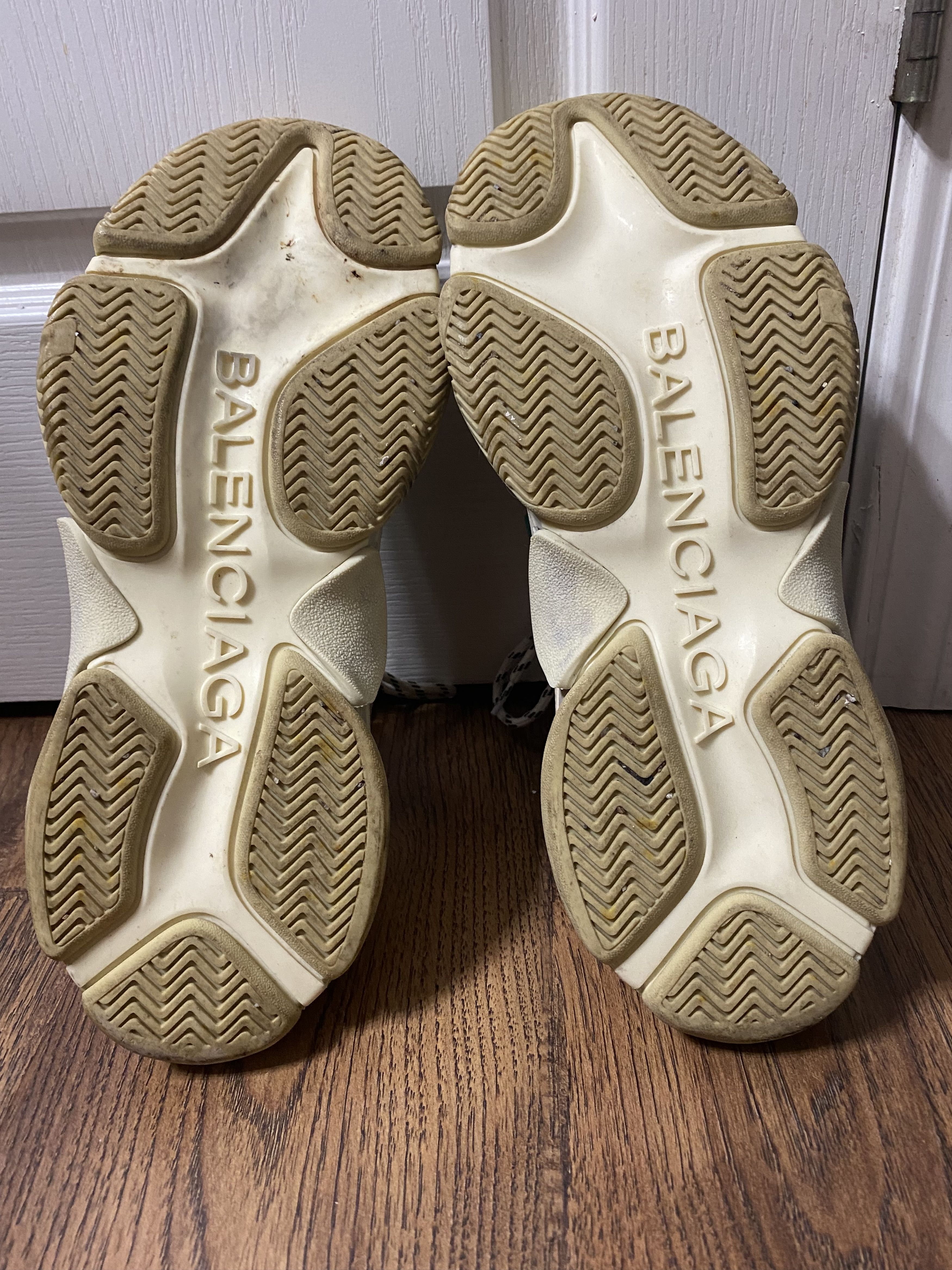 Balenciaga OG Balenciaga Made in Italy Triple S Size 12 Green Yellow Size US 12 / EU 45 - 9 Thumbnail
