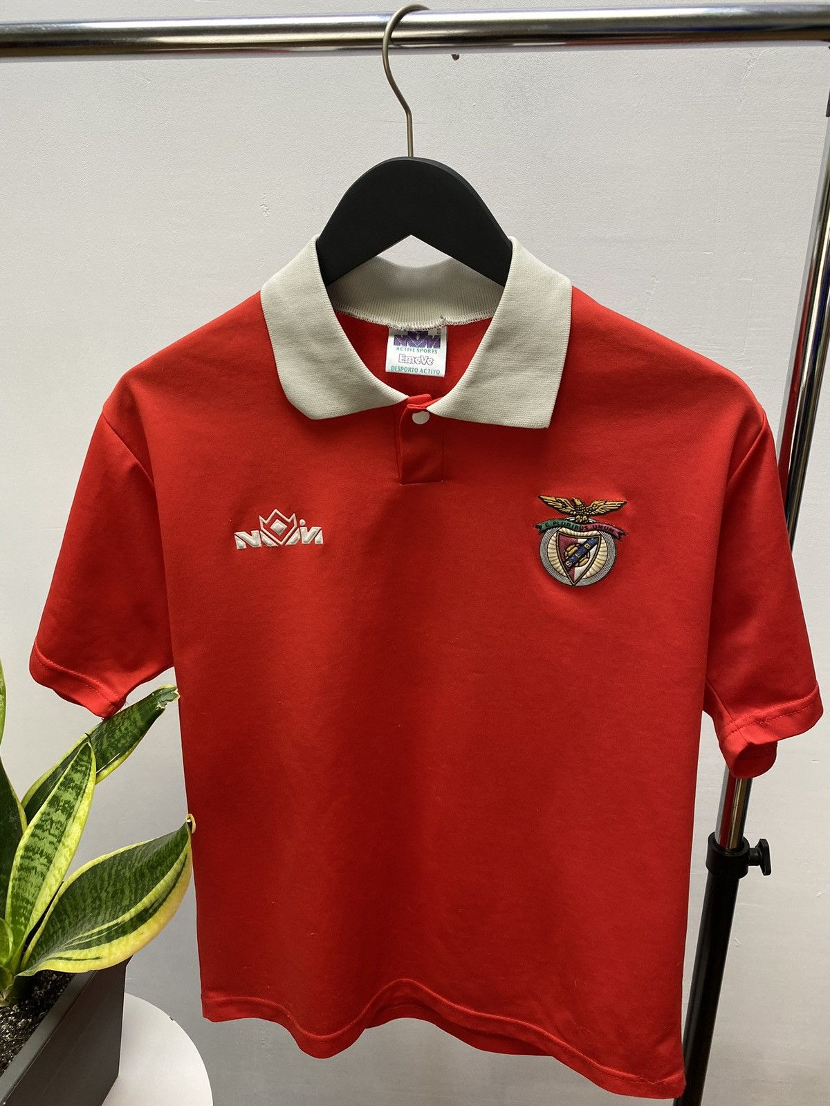 Vintage Vintage #8 Benfica Soccer Jersey Football Shirt Rare M Size US M / EU 48-50 / 2 - 4 Thumbnail