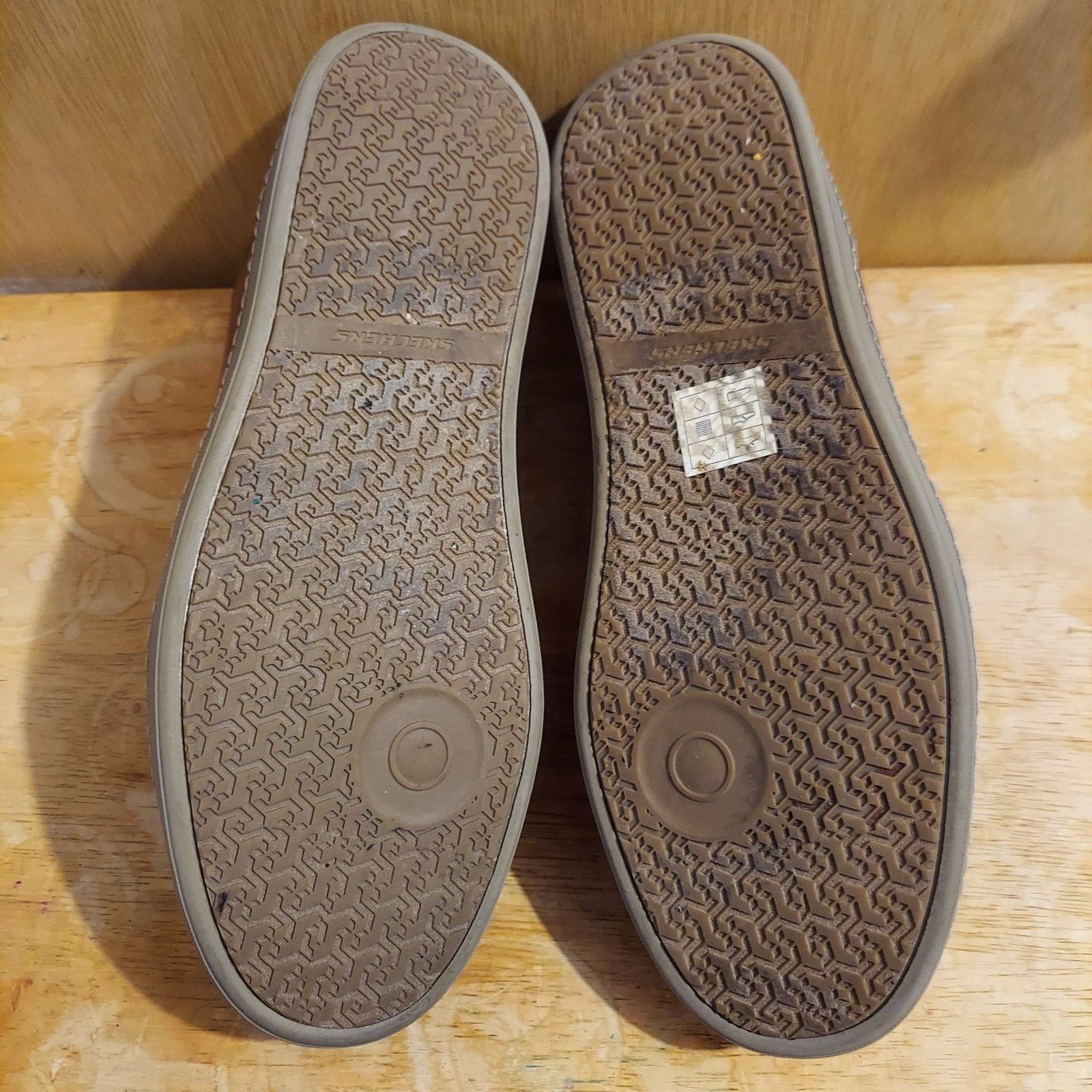 SKECHERS Skechers Helmer Edmon 75271 Men's US 9.5 Brown Loafer Shoes Size US 9.5 / EU 42-43 - 8 Thumbnail