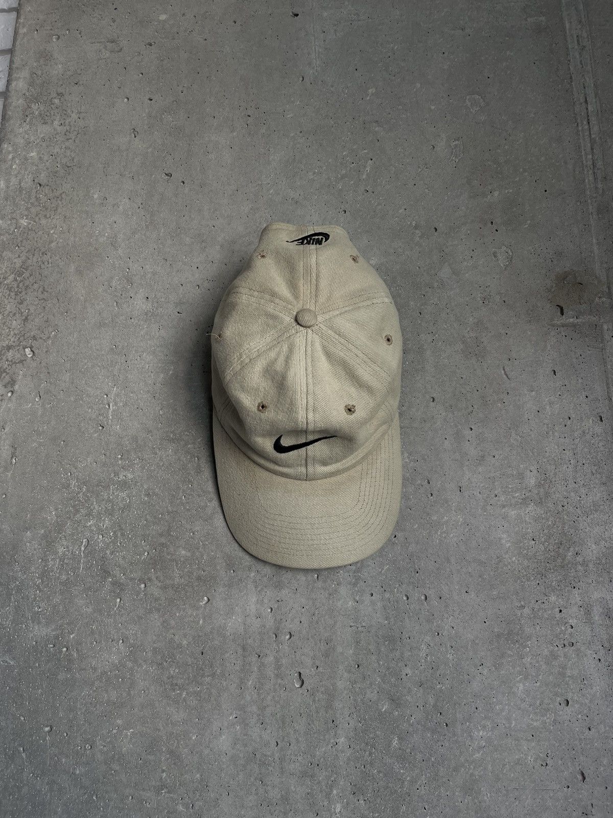 Nike Vintage 90s Nike Cap Hat Beige Black Swoosh green visor Y2k Size ONE SIZE - 1 Thumbnail
