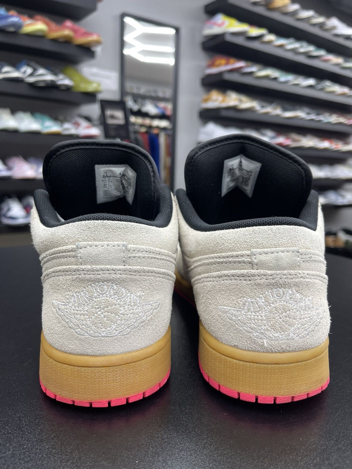 Jordan Brand Size 9.5 - Jordan 1 Low White Gum Hyper Pink RARE Size US 9.5 / EU 42-43 - 4 Thumbnail