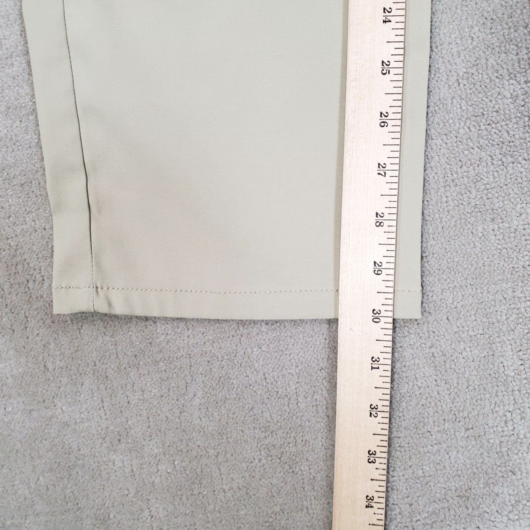 Tommy Bahama Tommy Bahama Pants Mens 38x30 Beige Chino Flat Front Logo Lightweight Polyester Blend Casual Shorts? No, pants. Size US 38 / EU 54 - 5 Thumbnail