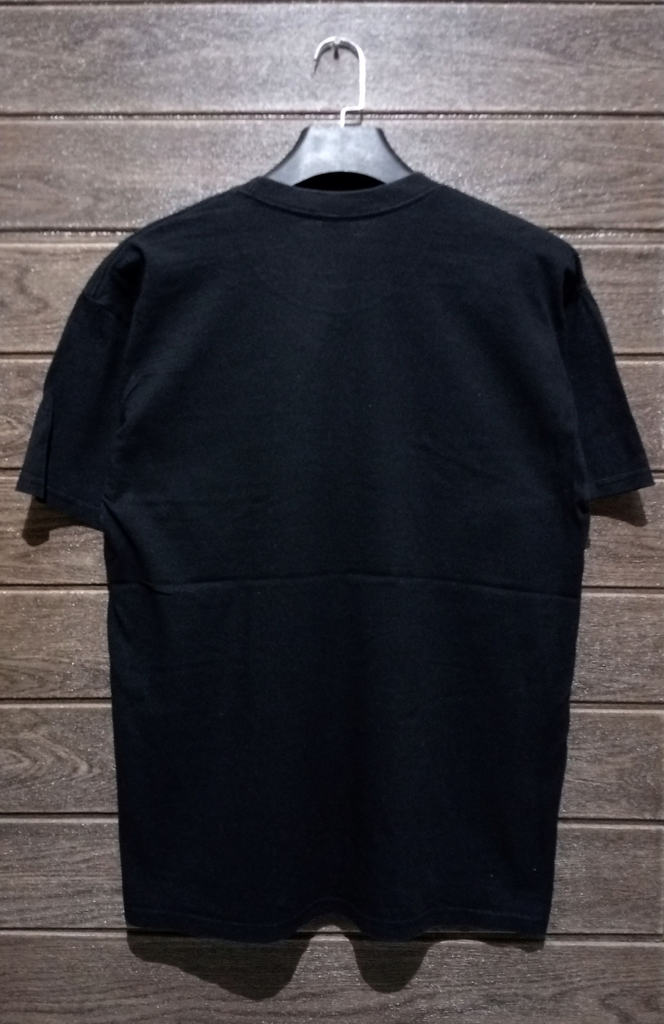 Band Tees Nirvana Smiley Face Tee Very Rare Size US L / EU 52-54 / 3 - 2 Thumbnail