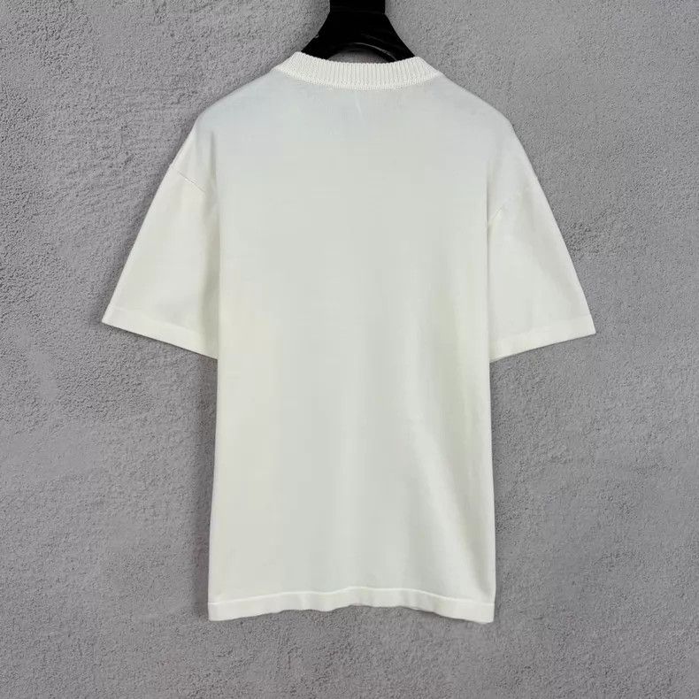 Louis Vuitton Louis Vuitton White pin knit short sleeves Size US M / EU 48-50 / 2 - 2 Thumbnail