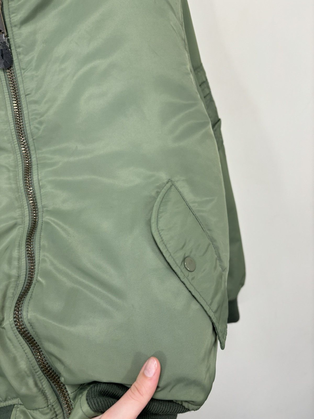 Vintage Vintage MA-1 Olive Green Reversible Flight Bomber Jacket Size US M / EU 48-50 / 2 - 10 Thumbnail