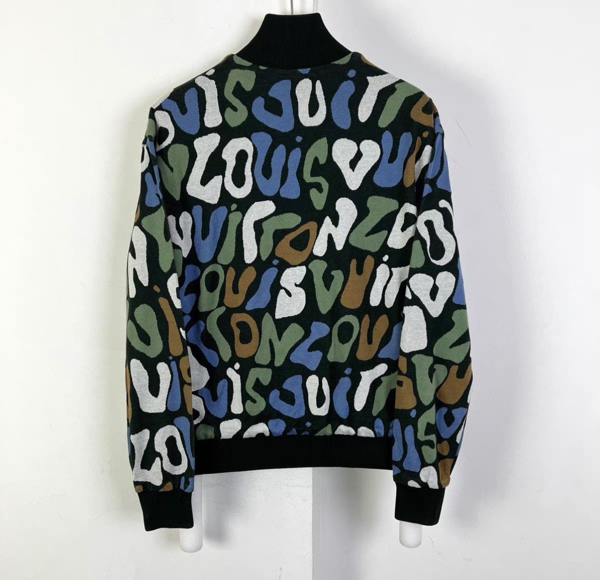 Louis Vuitton Louis Vuitton Graffiti Camo All Over Baseball Jacket K12 Size S / US 4 / IT 40 - 2 Thumbnail