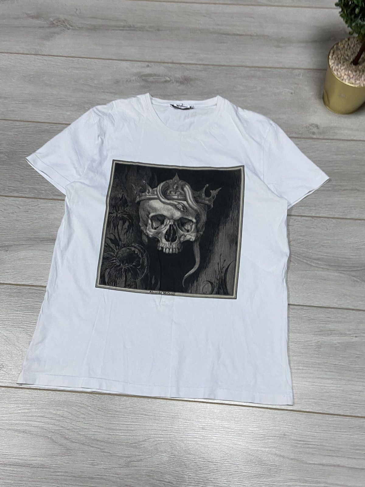Alexander McQueen RARE Alexander McQueen skull king snake vintage t-shirt Size US S / EU 44-46 / 1 - 2 Thumbnail
