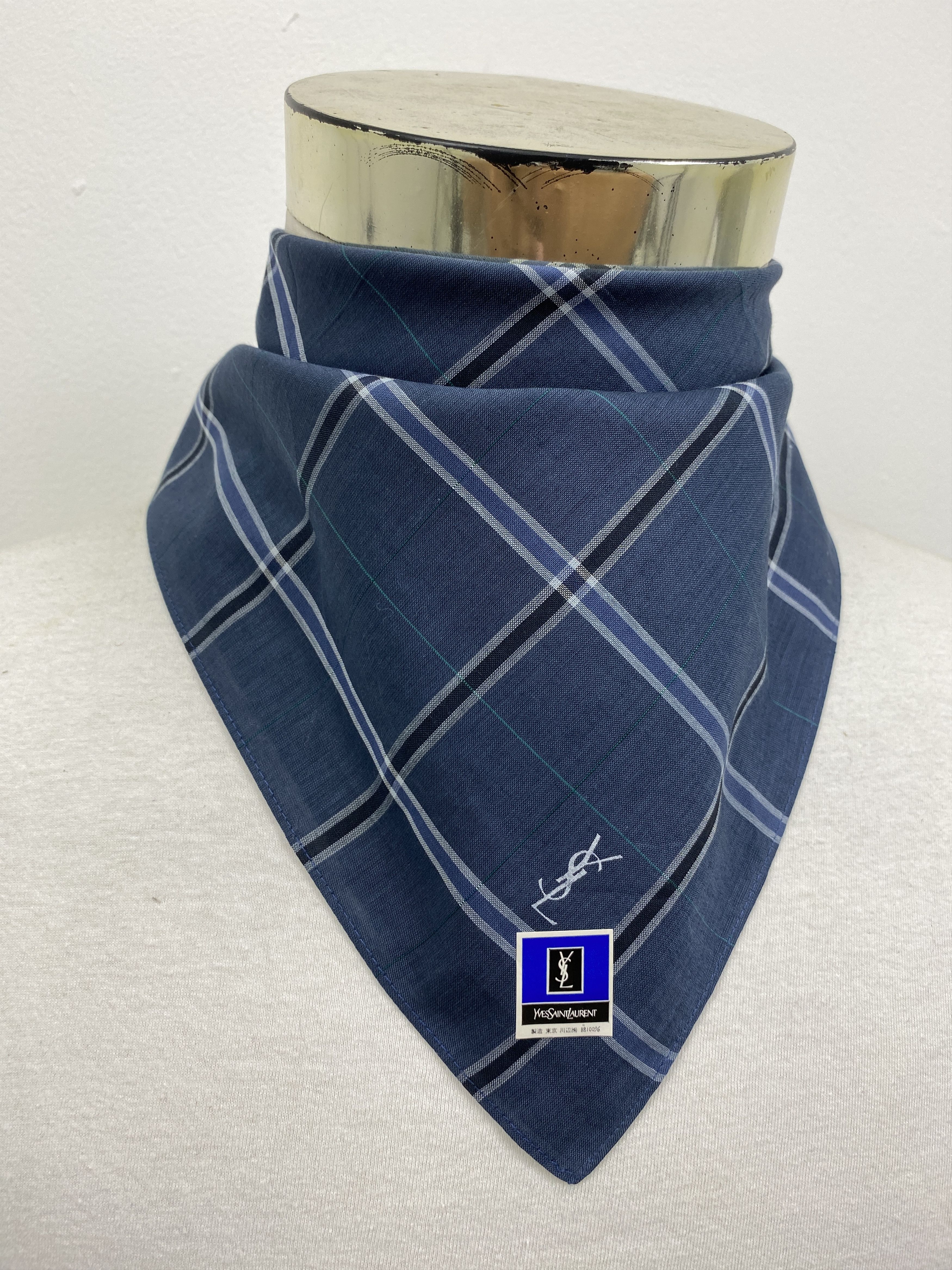 Vintage × Yves Saint Laurent Yves Saint Laurent Handkerchief / Neckerchief HKC0287 Size ONE SIZE - 1 Thumbnail