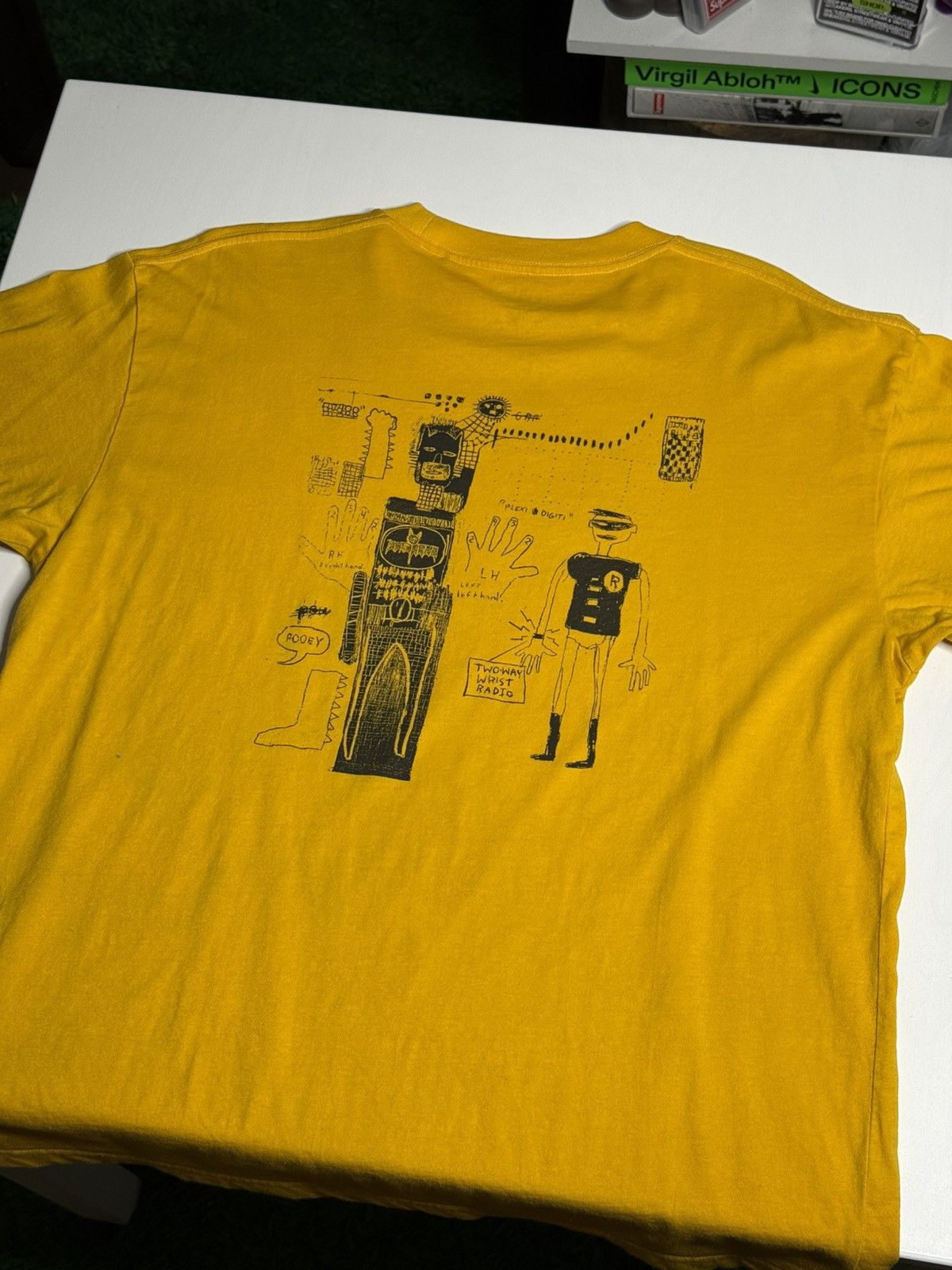 Uniqlo Uniqlo Batman & Robin Basquiat Tee “Yellow” [M] PREOWNED Size US M / EU 48-50 / 2 - 2 Thumbnail