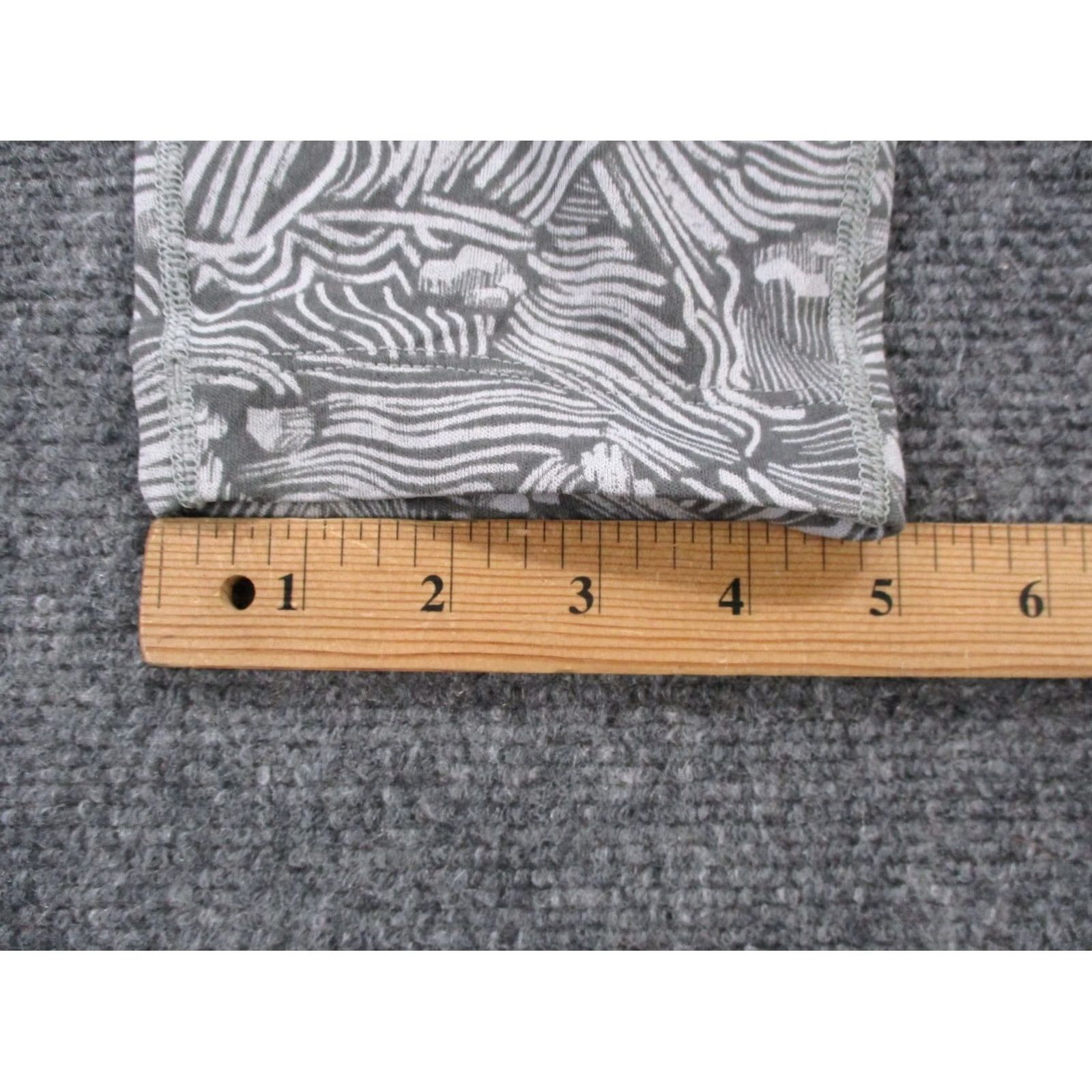 Patagonia Patagonia Leggings Womens XL Gray Aztec Capilene Midweight Base Layer 44492 Size 24" / US 00 / IT 34 - 5 Thumbnail