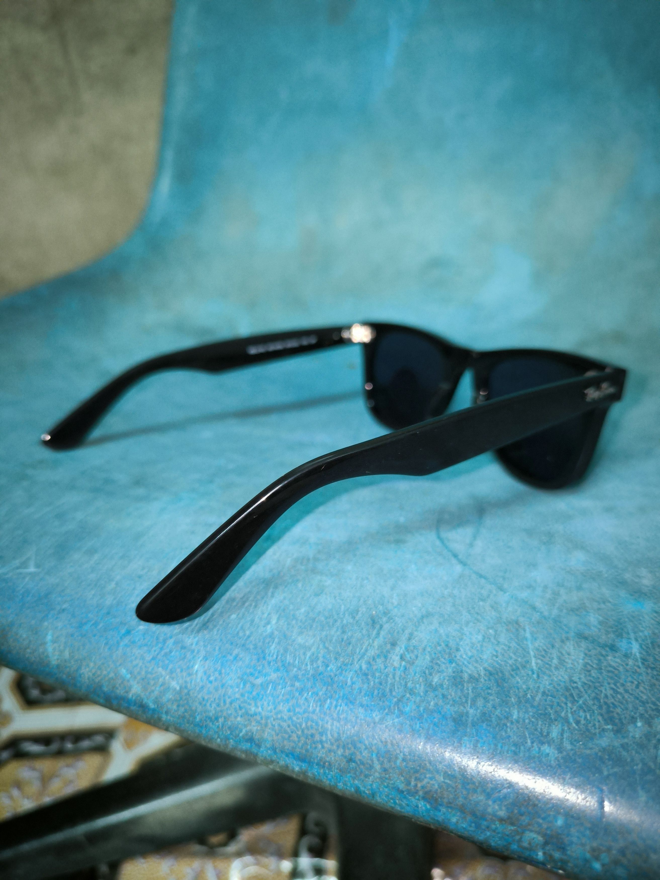 RayBan Wayfarer Blue Lens Polarized Size ONE SIZE - 15 Thumbnail