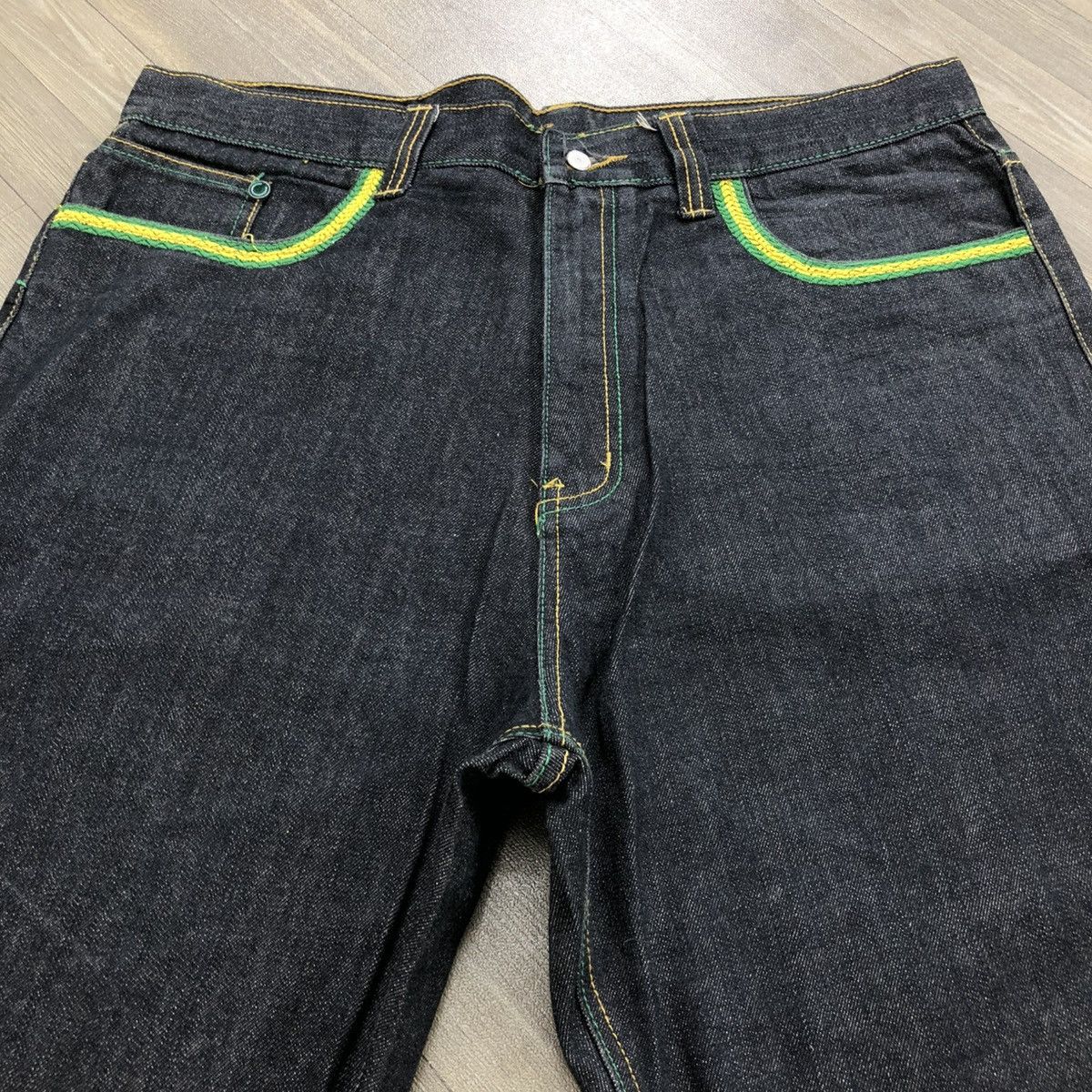 Coogi × Japanese Brand × Vintage RARE🇯🇲 Y2K Vintage Coogi Jamaica Baggy Embroidered Jeans Size US 40 / EU 56 - 12 Thumbnail