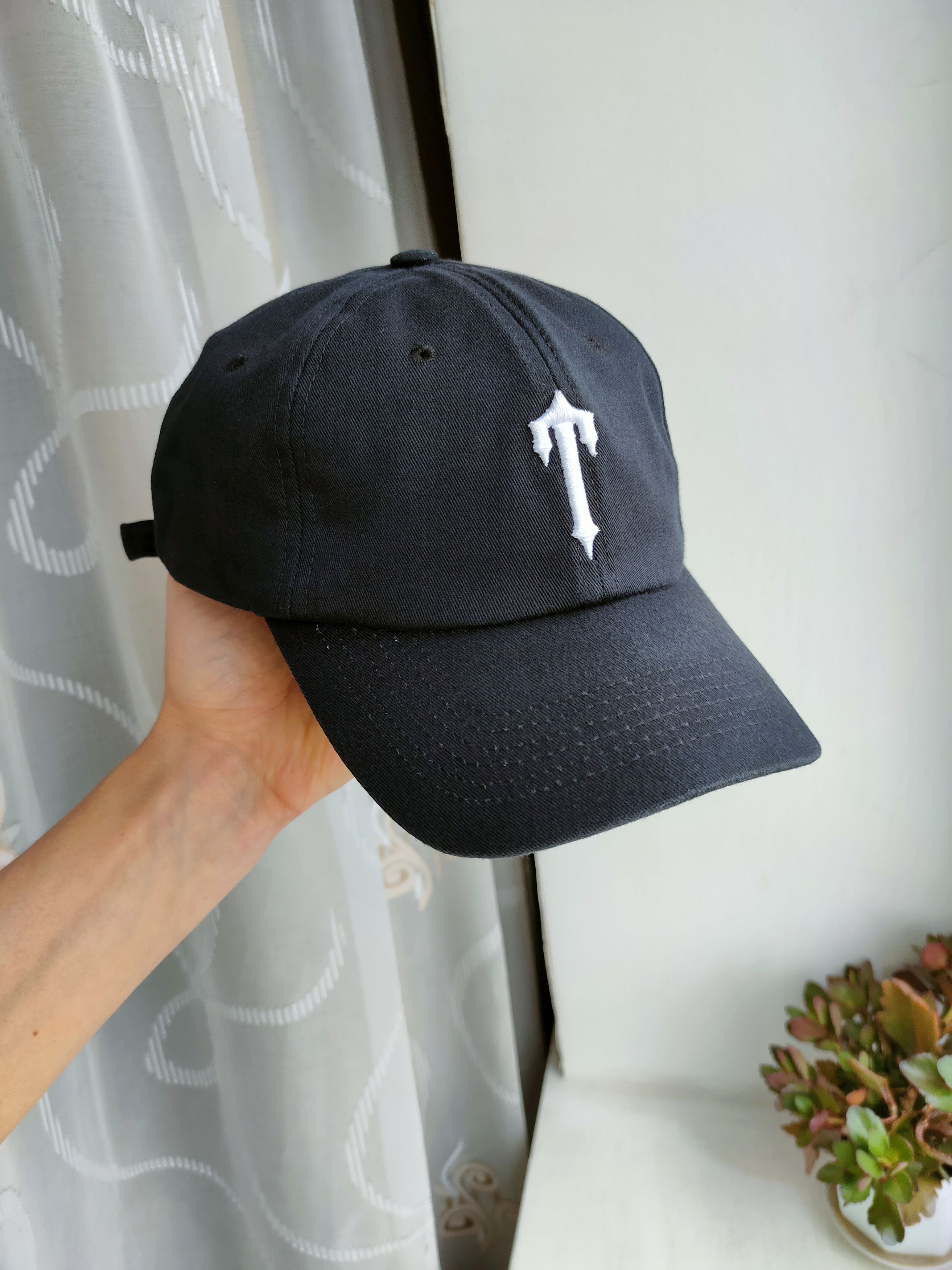 Trapstar London Vintage Trapstar Cap Baseball Cap Trapstar USA Size ONE SIZE - 1 Thumbnail