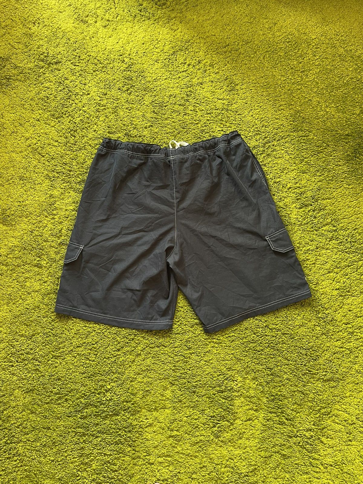 Nike × Vintage Nike 2000s vintage cargo swim shorts swoosh logo Y2K Size US 36 / EU 52 - 2 Thumbnail