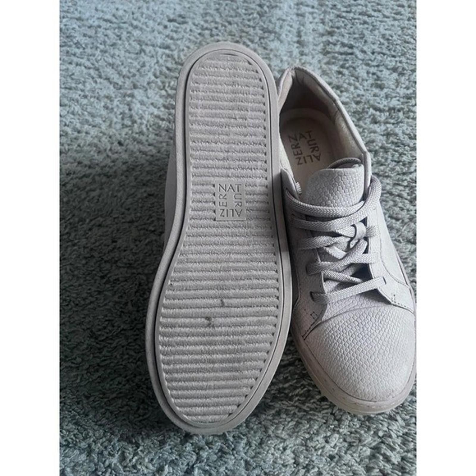 Other NATURALIZER Women's Light Pink Leather Lace Up Sneakers 7.5M Size US 7.5 / IT 37.5 - 3 Thumbnail